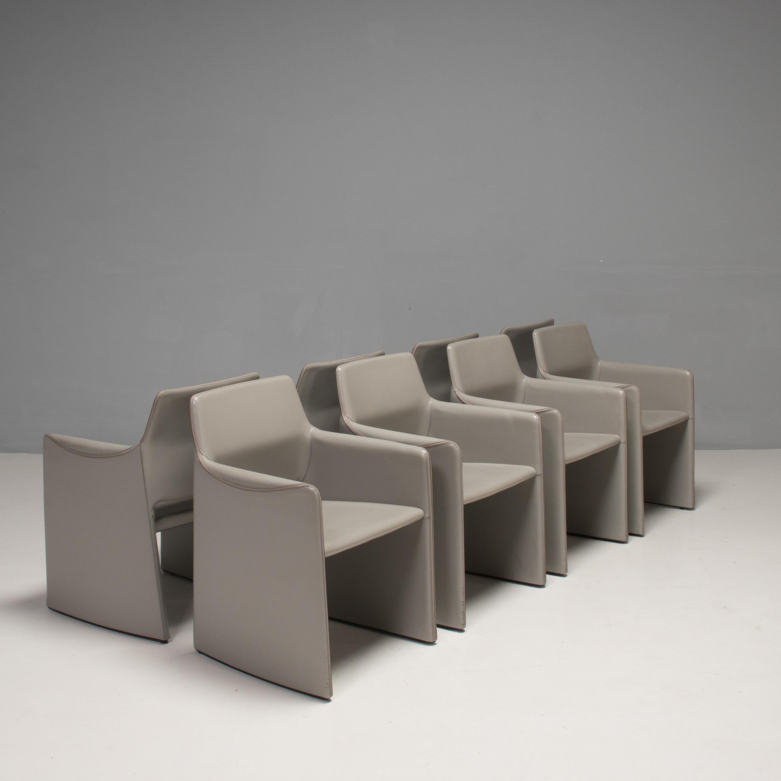 Esszimmerstühle aus grauem Leder von Rodolfo Dordoni für Arper Corte, 8er-Set (Italienisch) im Angebot