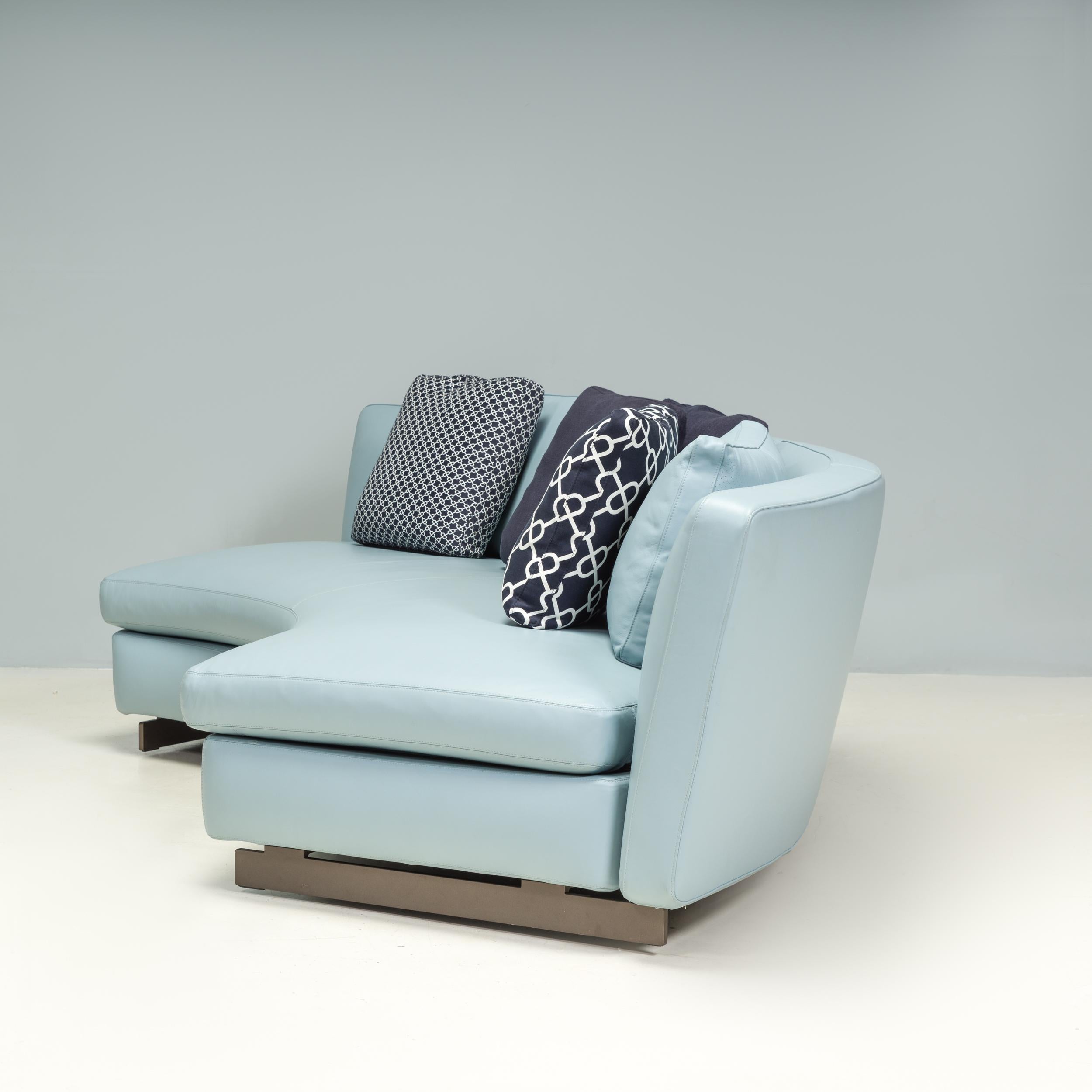  Rodolfo Dordoni for Minotti Blue Leather Seymour Low 01 Sofa In Good Condition For Sale In London, GB