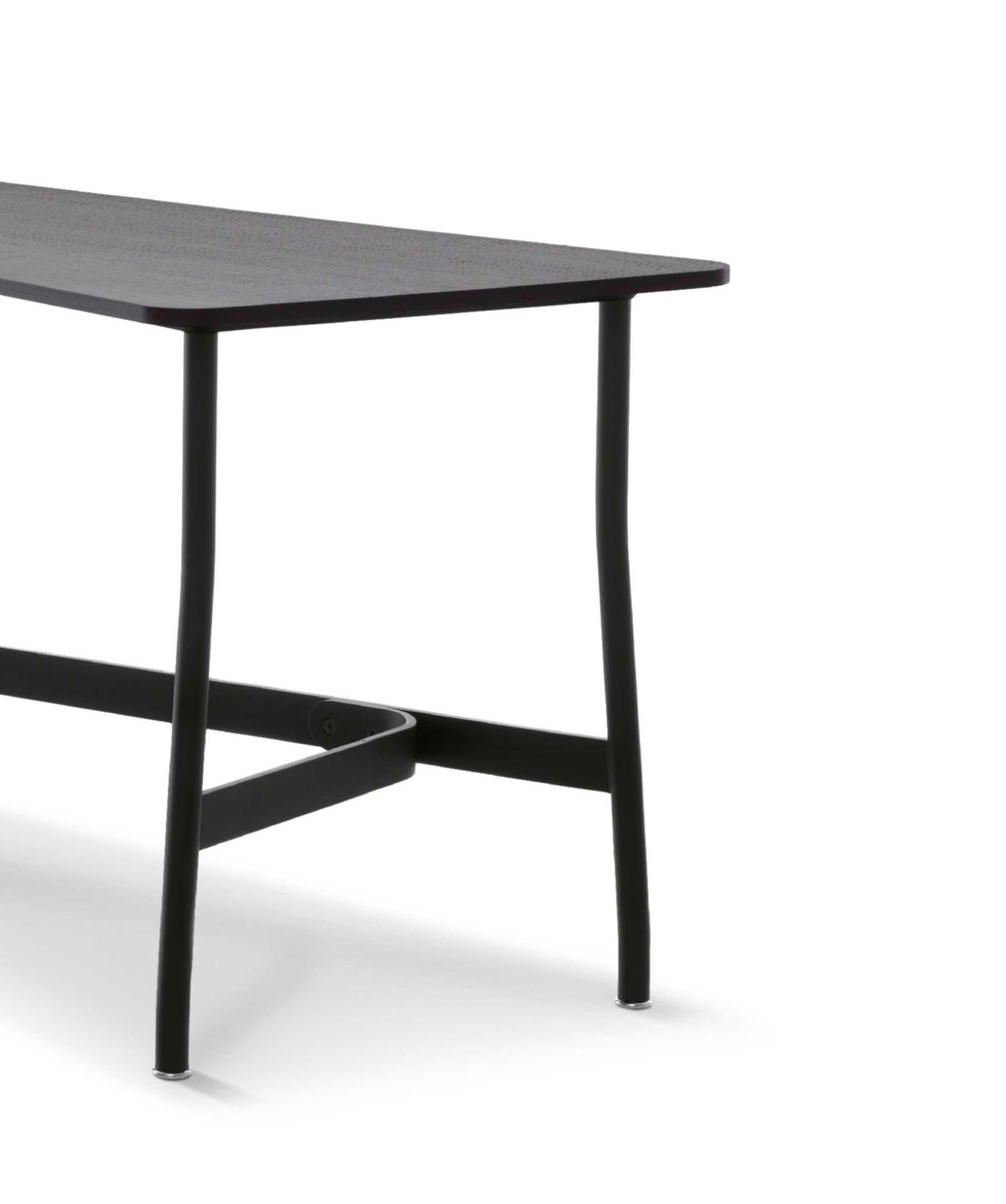 Rodolfo Dordoni Sled Desk Table For Cassina In New Condition For Sale In Barcelona, Barcelona