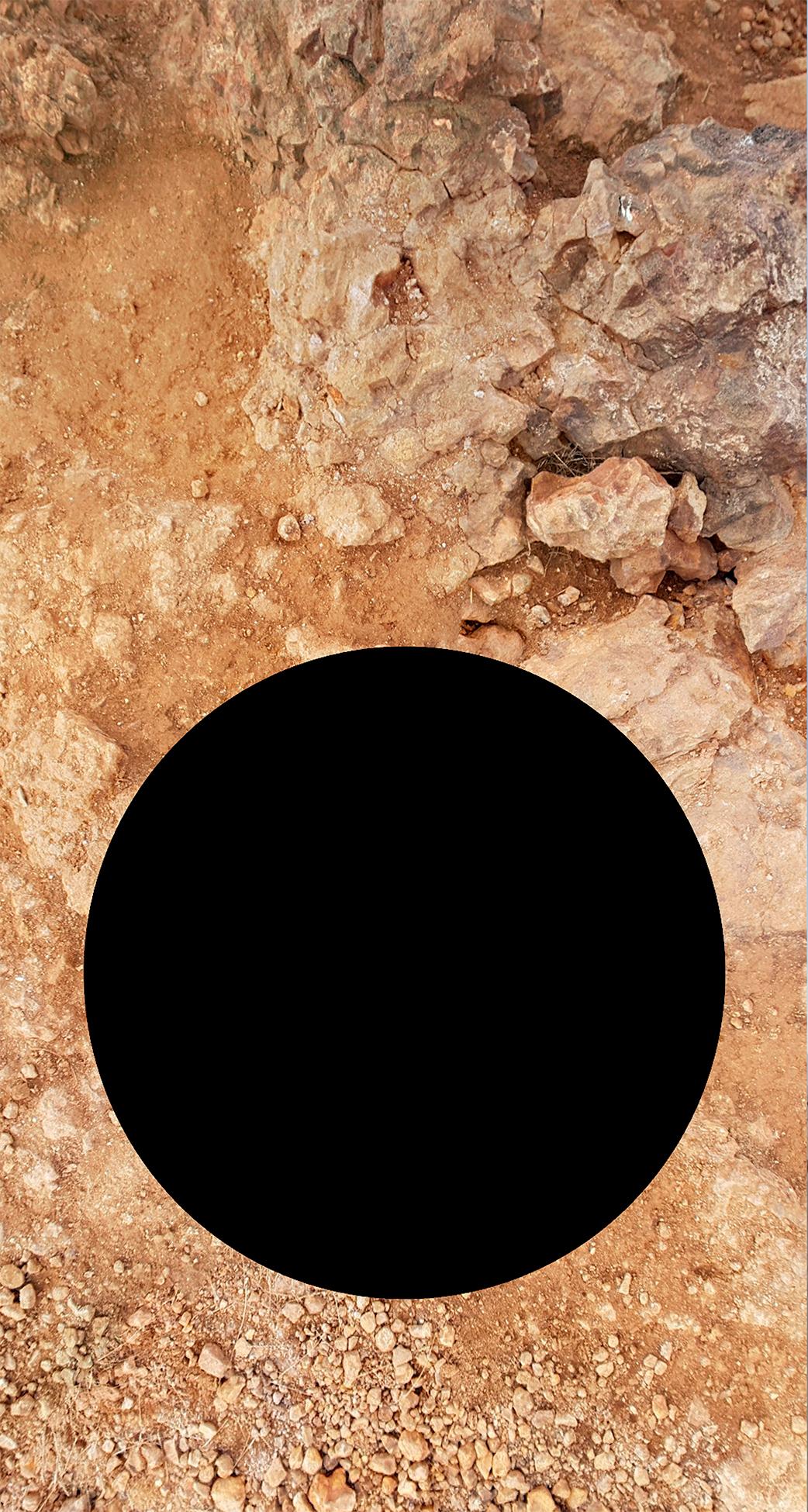 Diptychon 2, aus der Serie All the faults of the world, gedruckt auf Leinwand – Photograph von RODRIGO ETEM