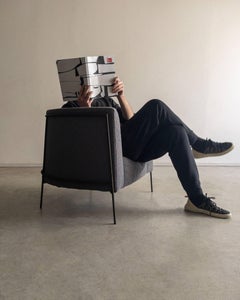 Rodrigo Ohtake „Nó“ Loungesessel aus gebogenem Eisenrohr und Stoff, Brasilien, 2018