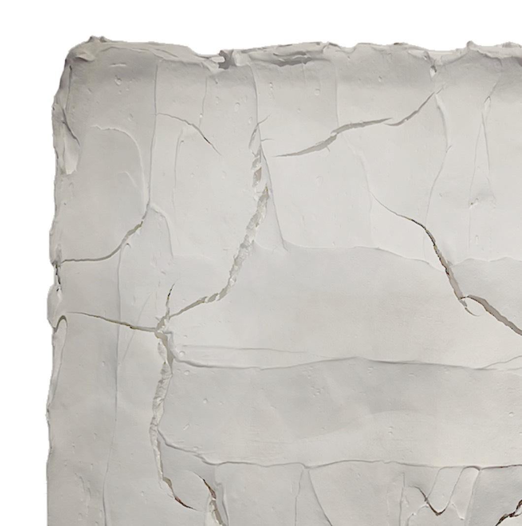 Ragisména series White M2, Abstract Sculpture For Sale 1