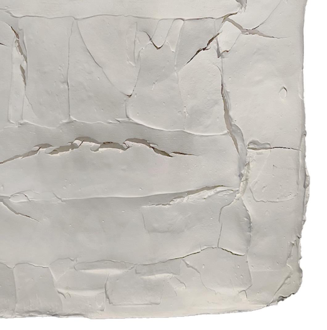 Ragisména series White M2, Abstract Sculpture For Sale 2