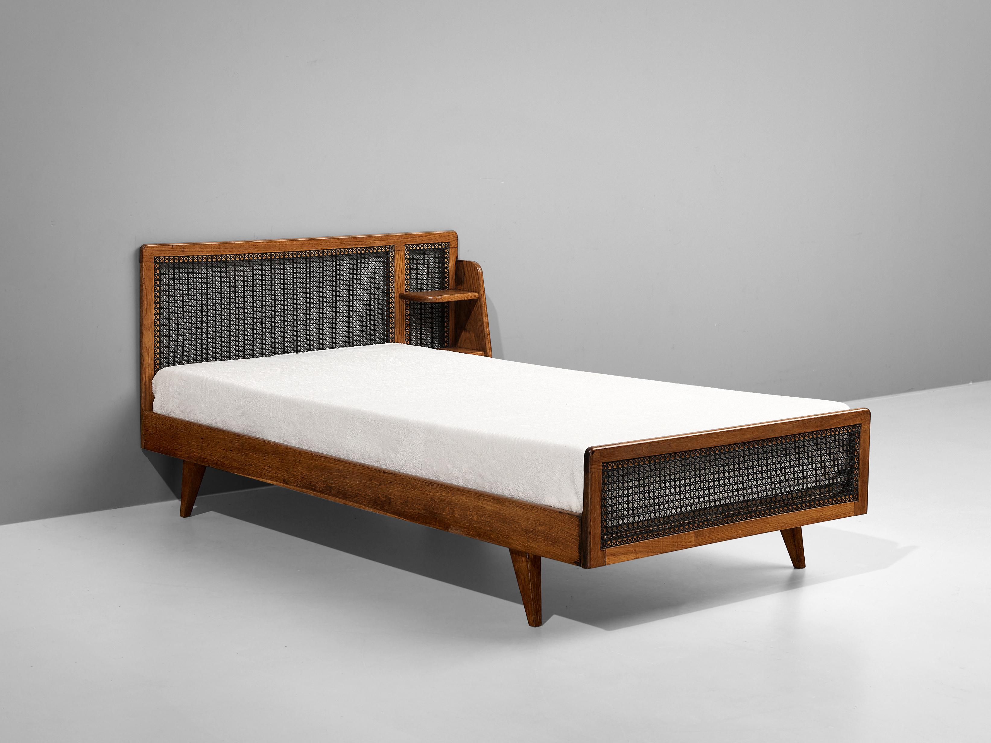 Roger Landault Single Bed in Oak In Good Condition In Waalwijk, NL