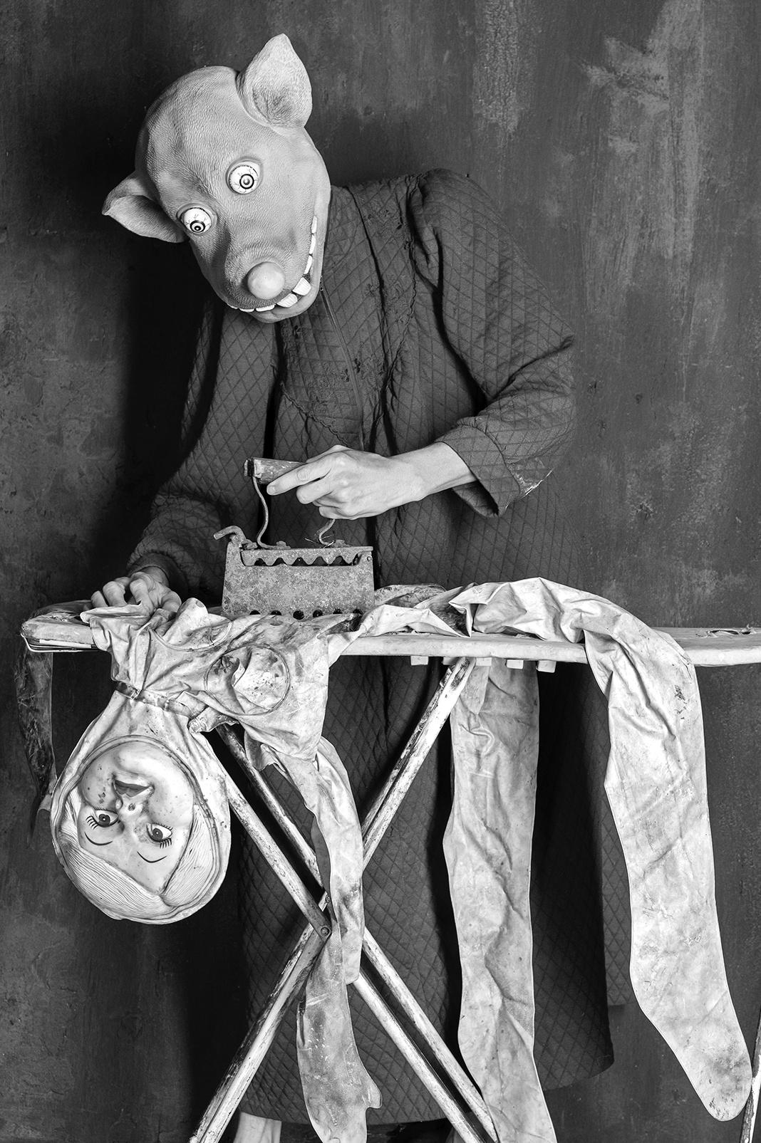 Flattened – Roger Ballen, Roger The Rat, Black and White, Animal, Photography For Sale 1