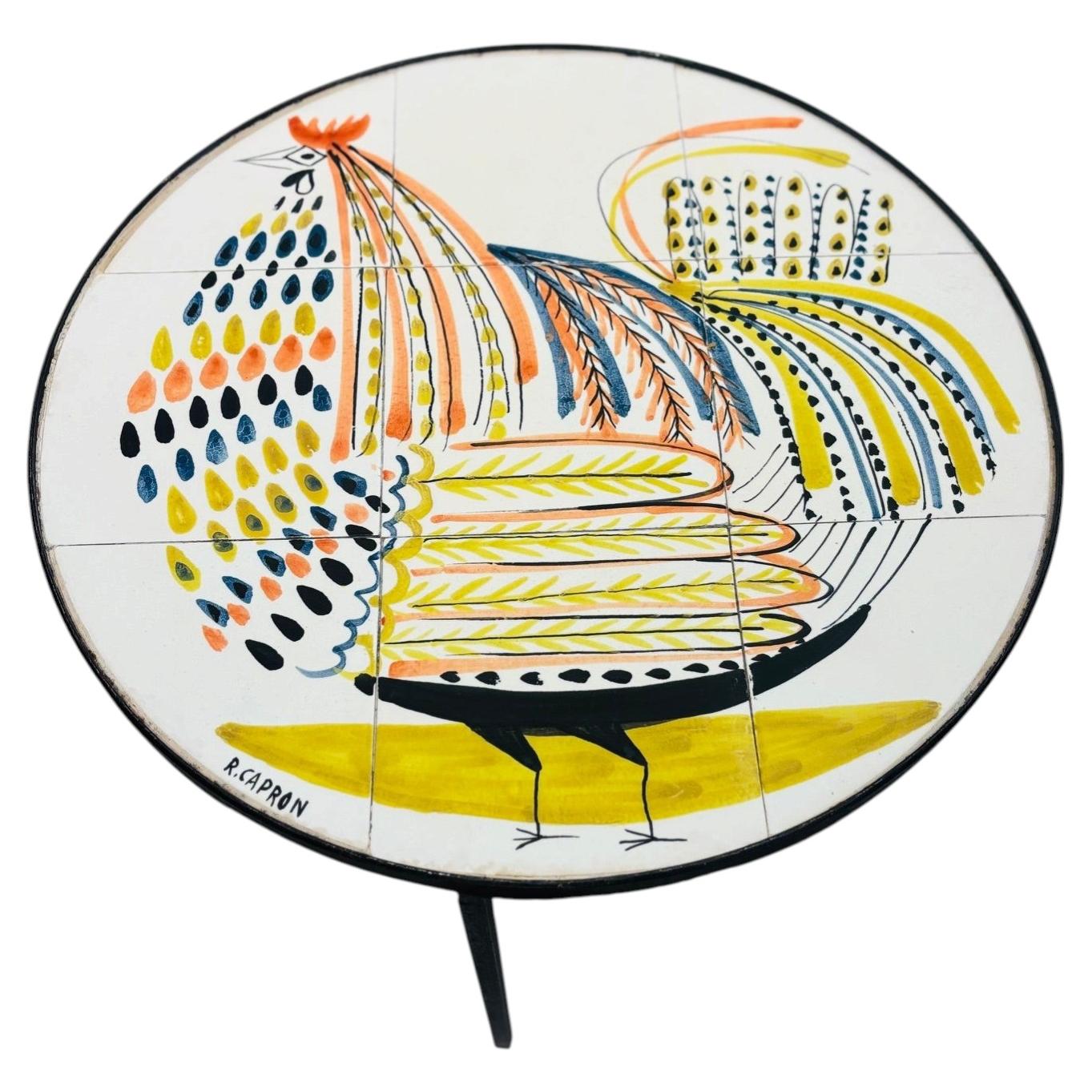 Roger Capron (1922-2006), Kleiner Beistelltisch, Fayence, um 1960, Frankreich. im Angebot