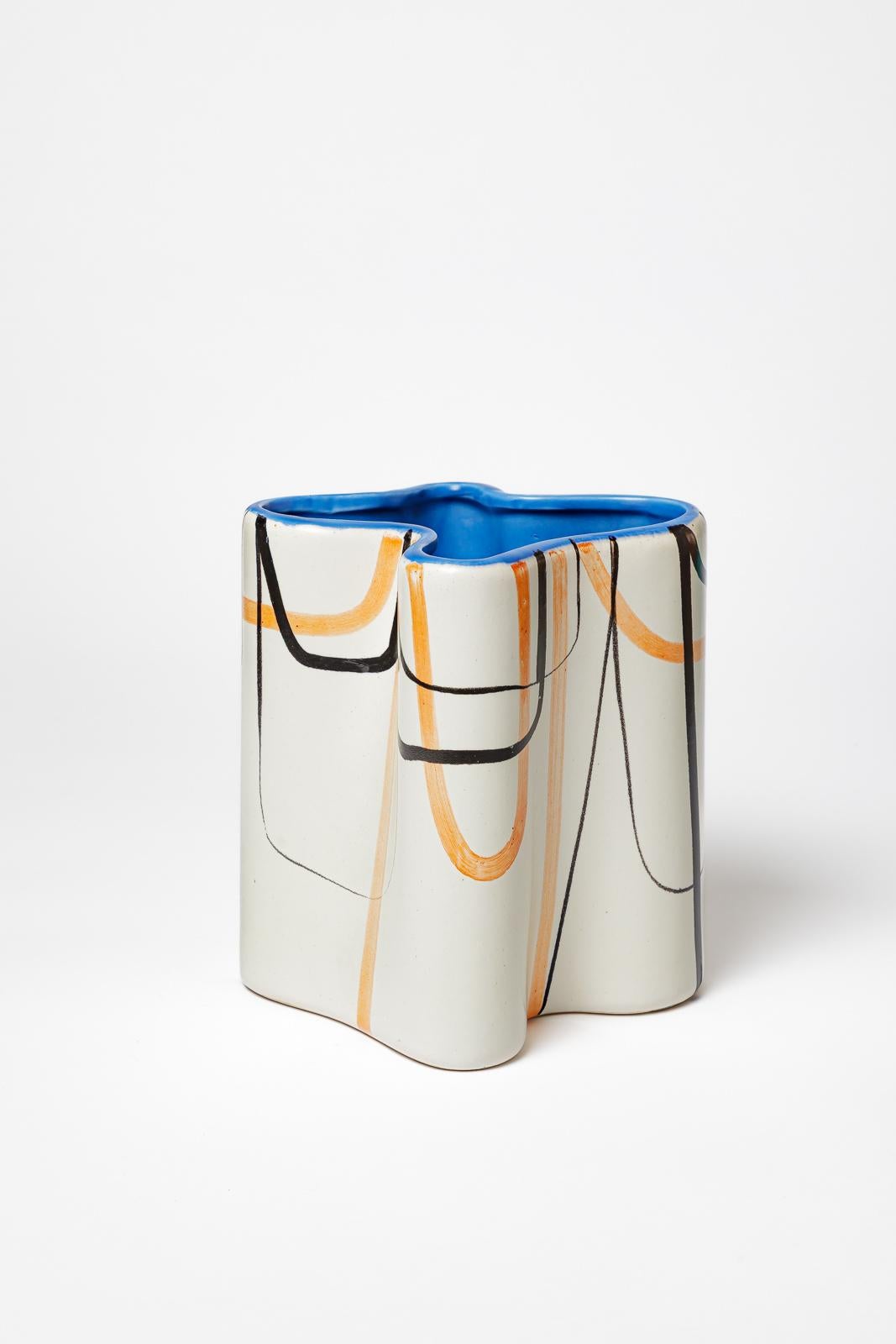 Roger Capron Vaso in ceramica bianca e blu di design del XX secolo 
