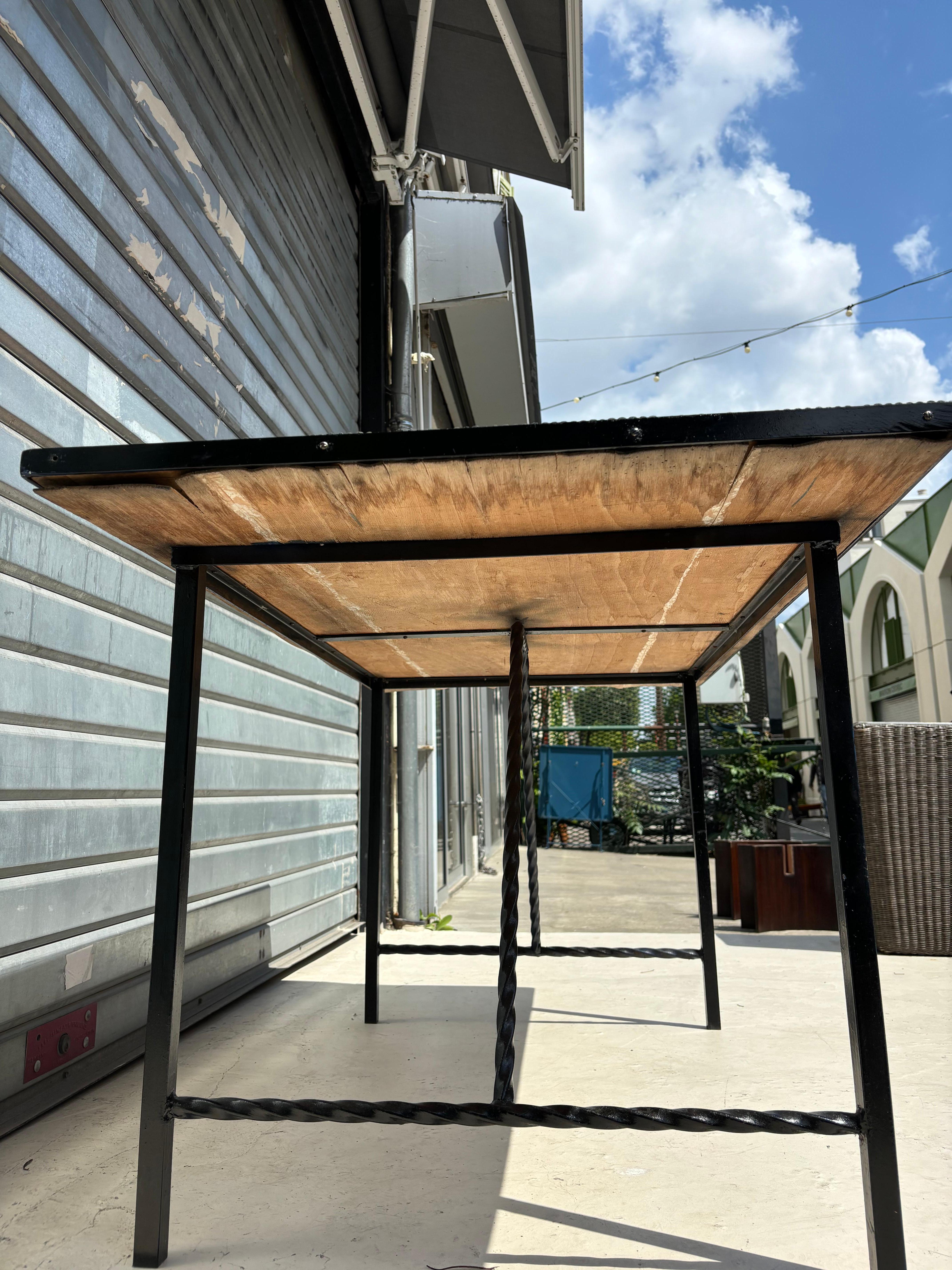 Mesa de comedor Roger Capron y Audoux Minet en venta 7