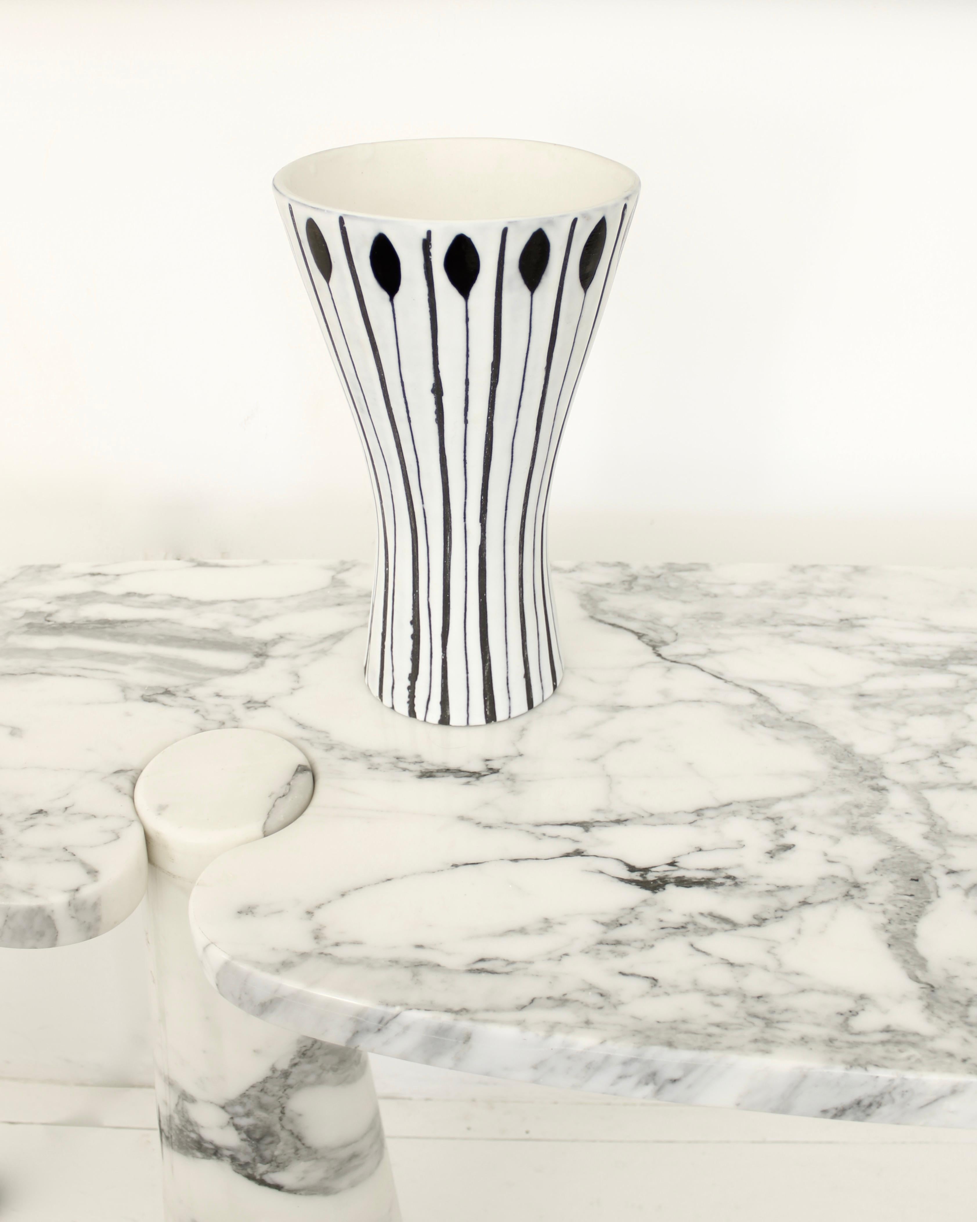Roger Capron Black and White Ceramic Vase Lance or Arrow Motif, circa 1957 4