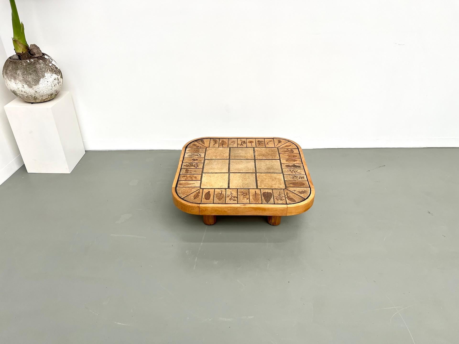 Mid-Century Modern Roger Capron coffee table, Herbiers model in beech