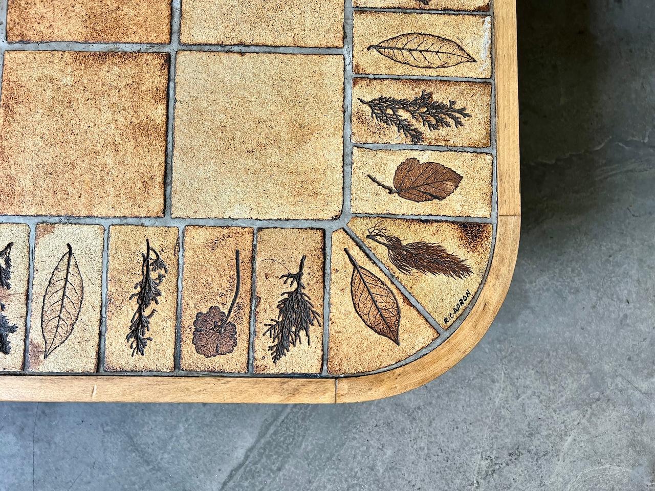 Couchtisch von Roger Capron, Herbiers-Modell aus Buche im Angebot 1