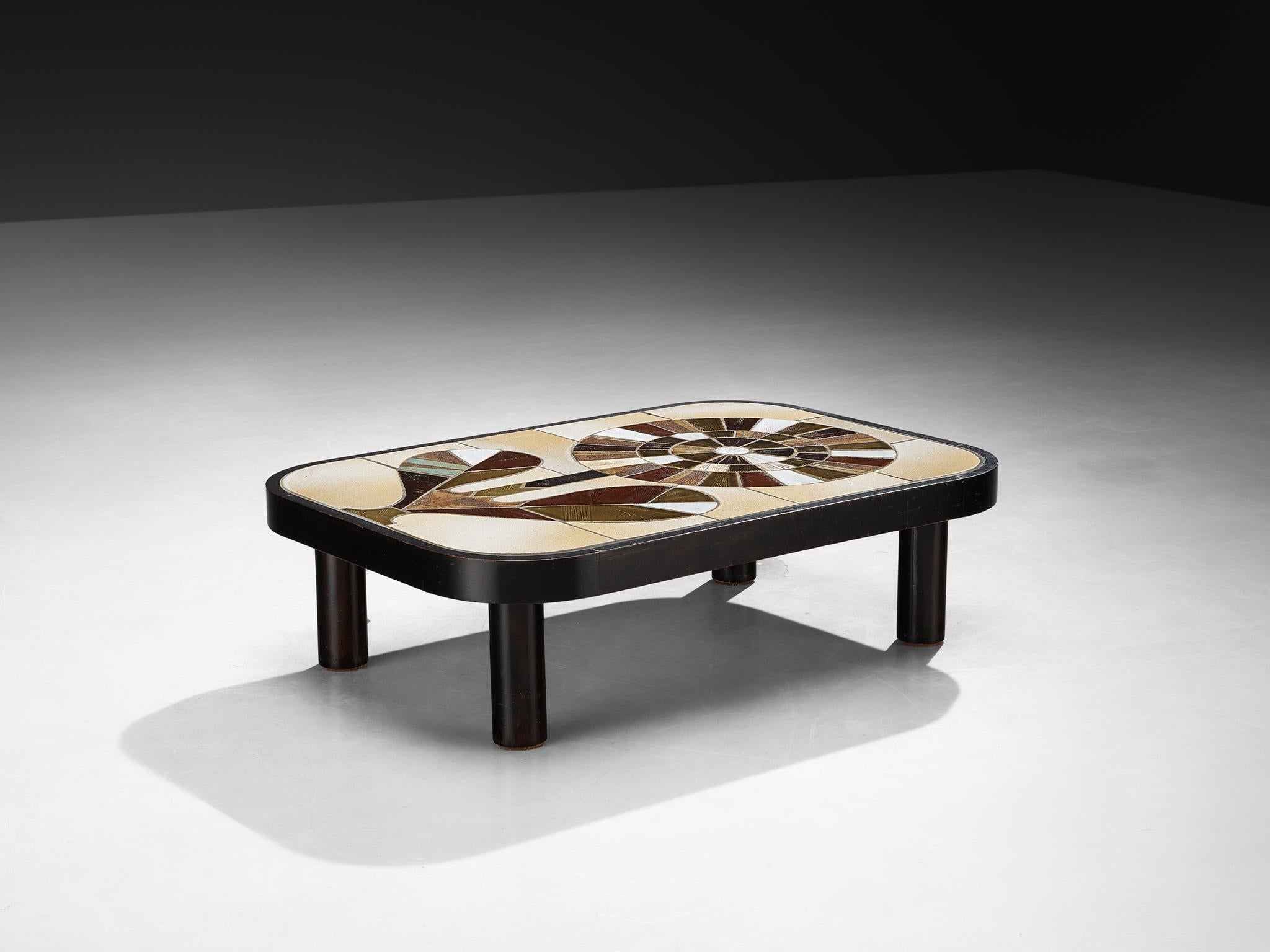 Milieu du XXe siècle Table basse Roger Capron en céramique à motifs floraux en vente