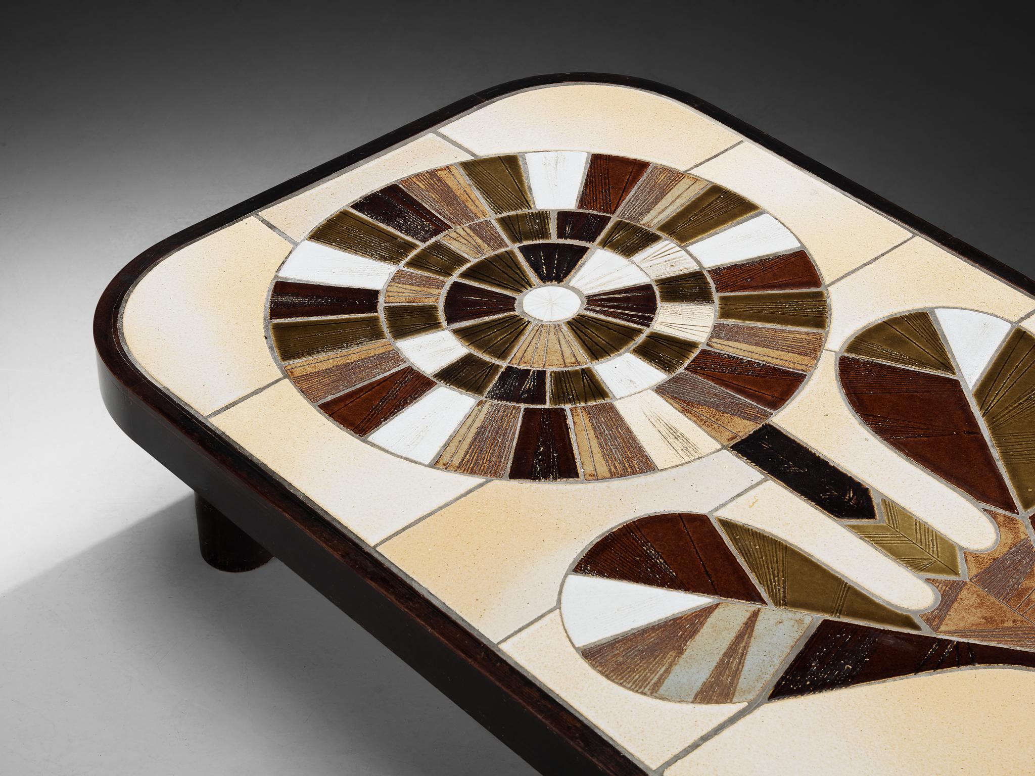 Table basse Roger Capron en céramique à motifs floraux en vente 1