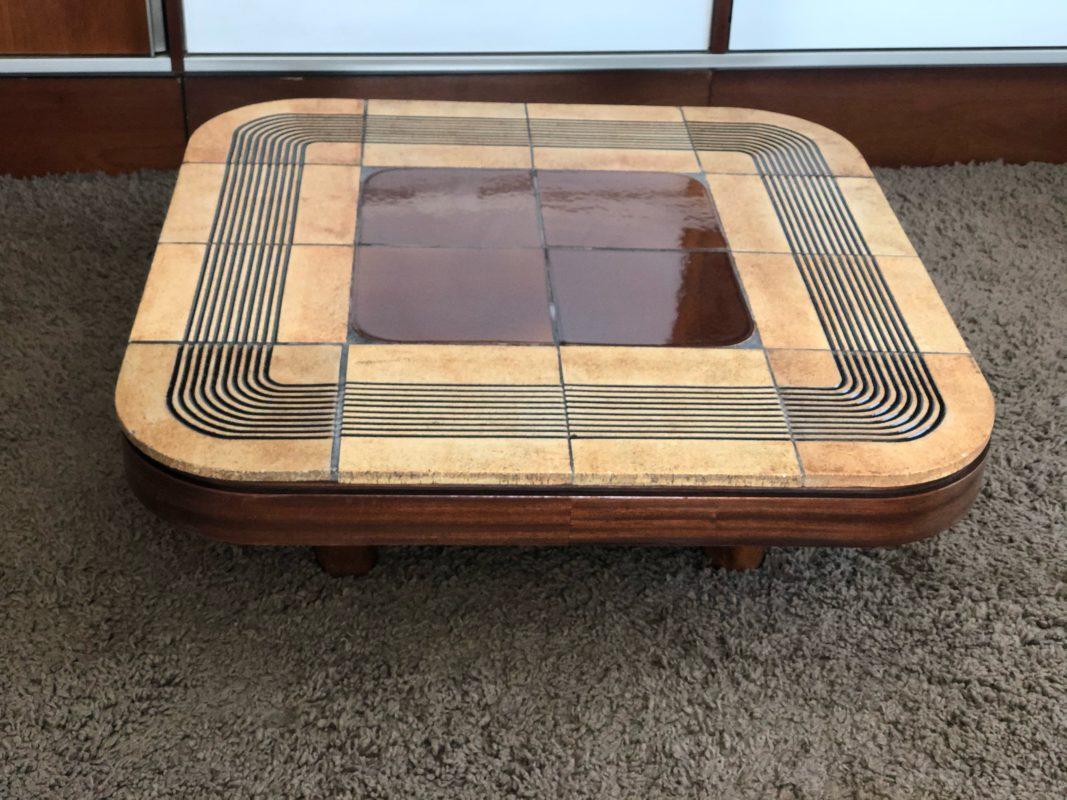 Roger Capron coffee table model Mambo 1970 For Sale 7