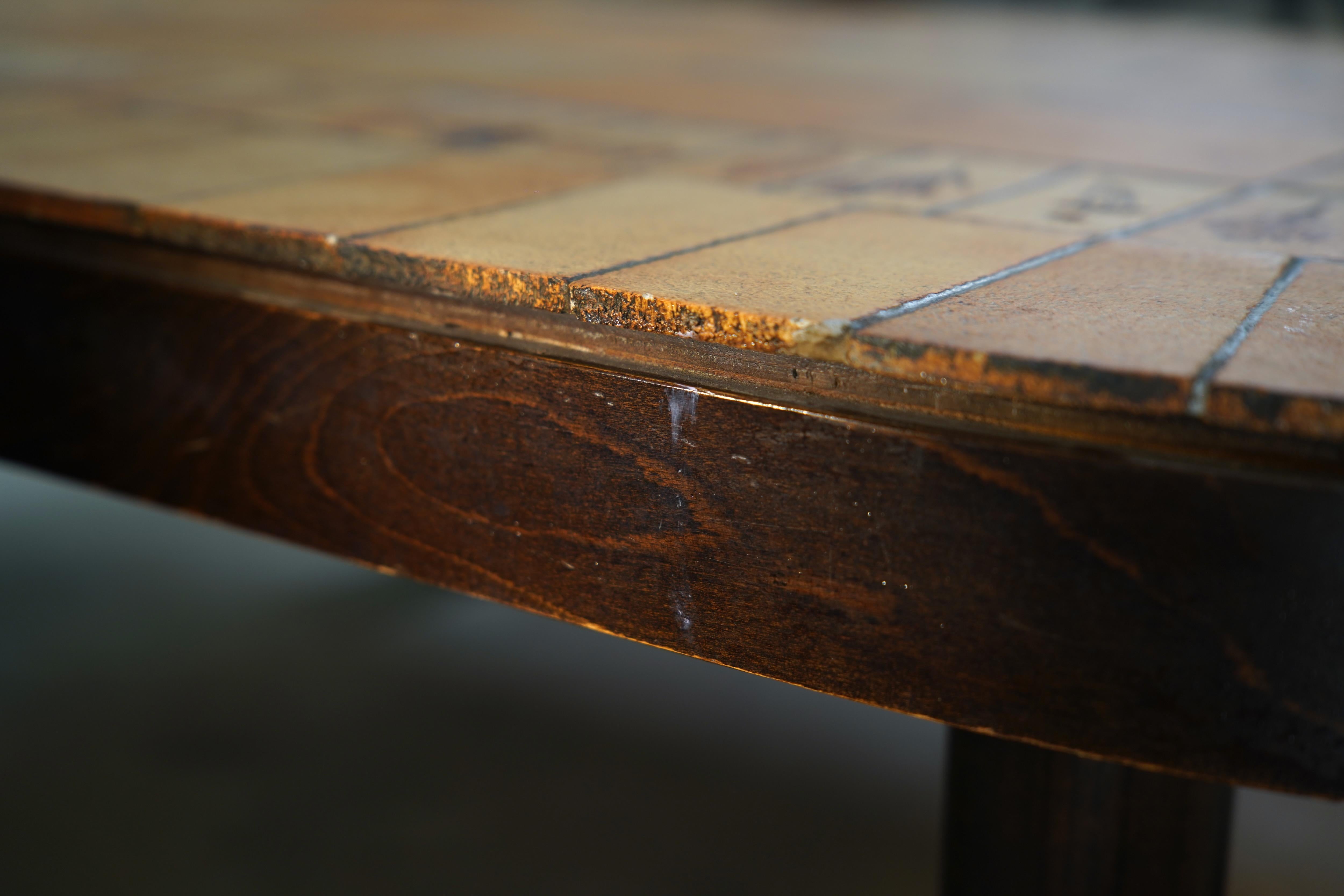 Français Table basse Roger Capron avec carreaux de garnison, France, années 1960