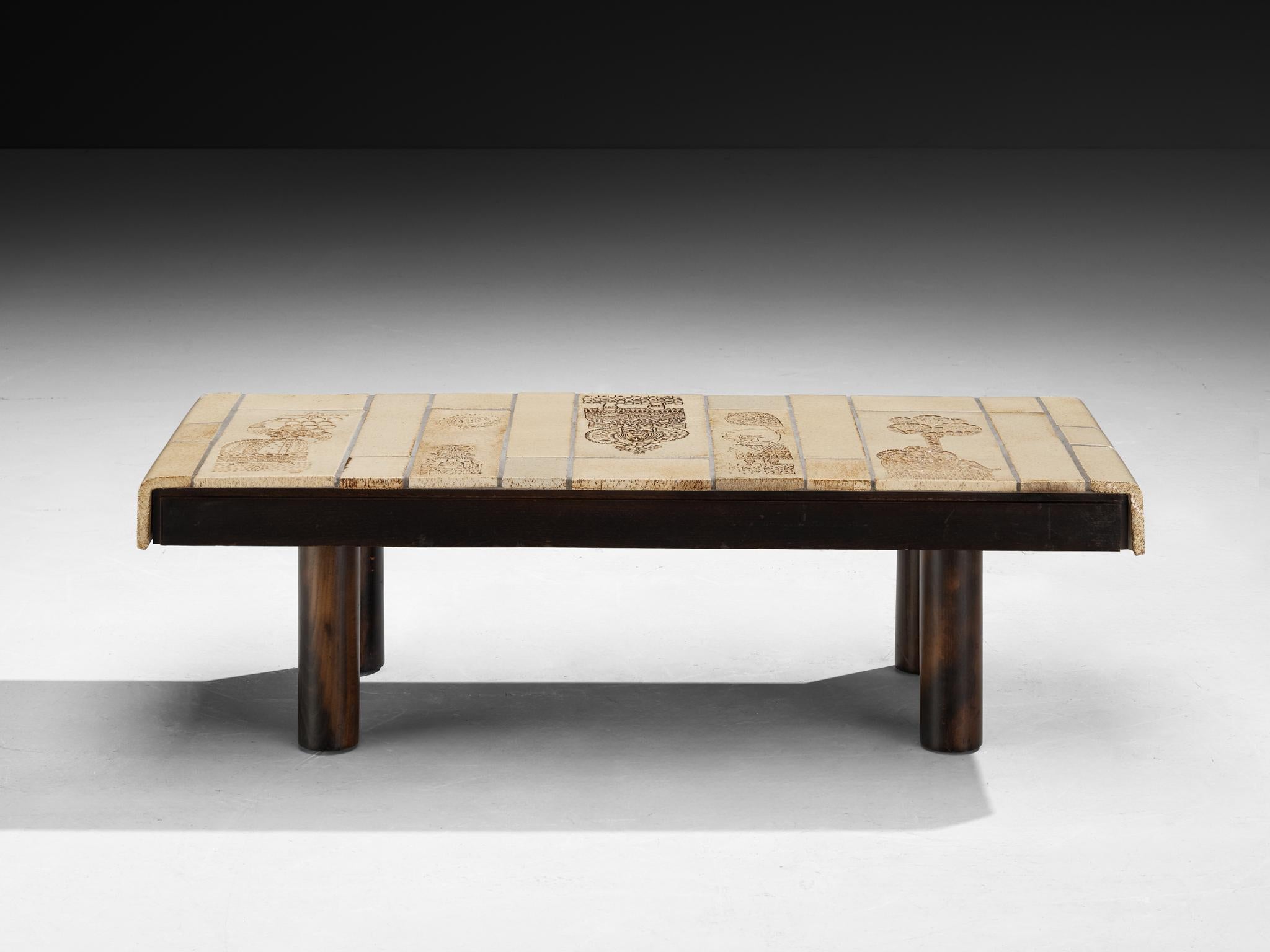 Roger Capron Couchtisch mit illustrativen Aufdrucken aus Keramik und Wood (Französisch) im Angebot