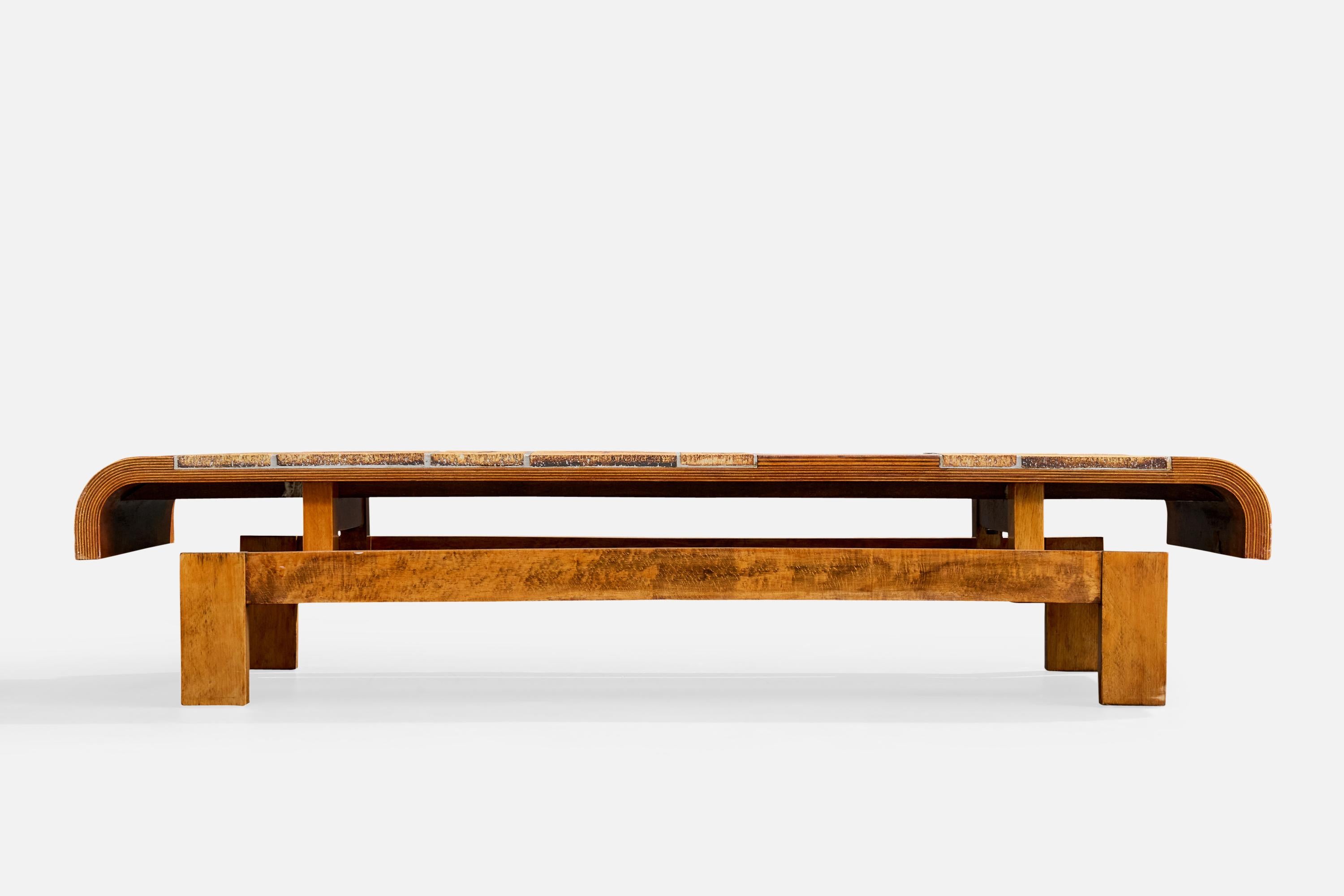 Français Roger Capron, table basse, Wood, céramique, France, années 1960 en vente