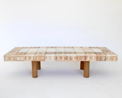 Tavolino in ceramica francese Roger Capron Piastrelle a motivi impressi