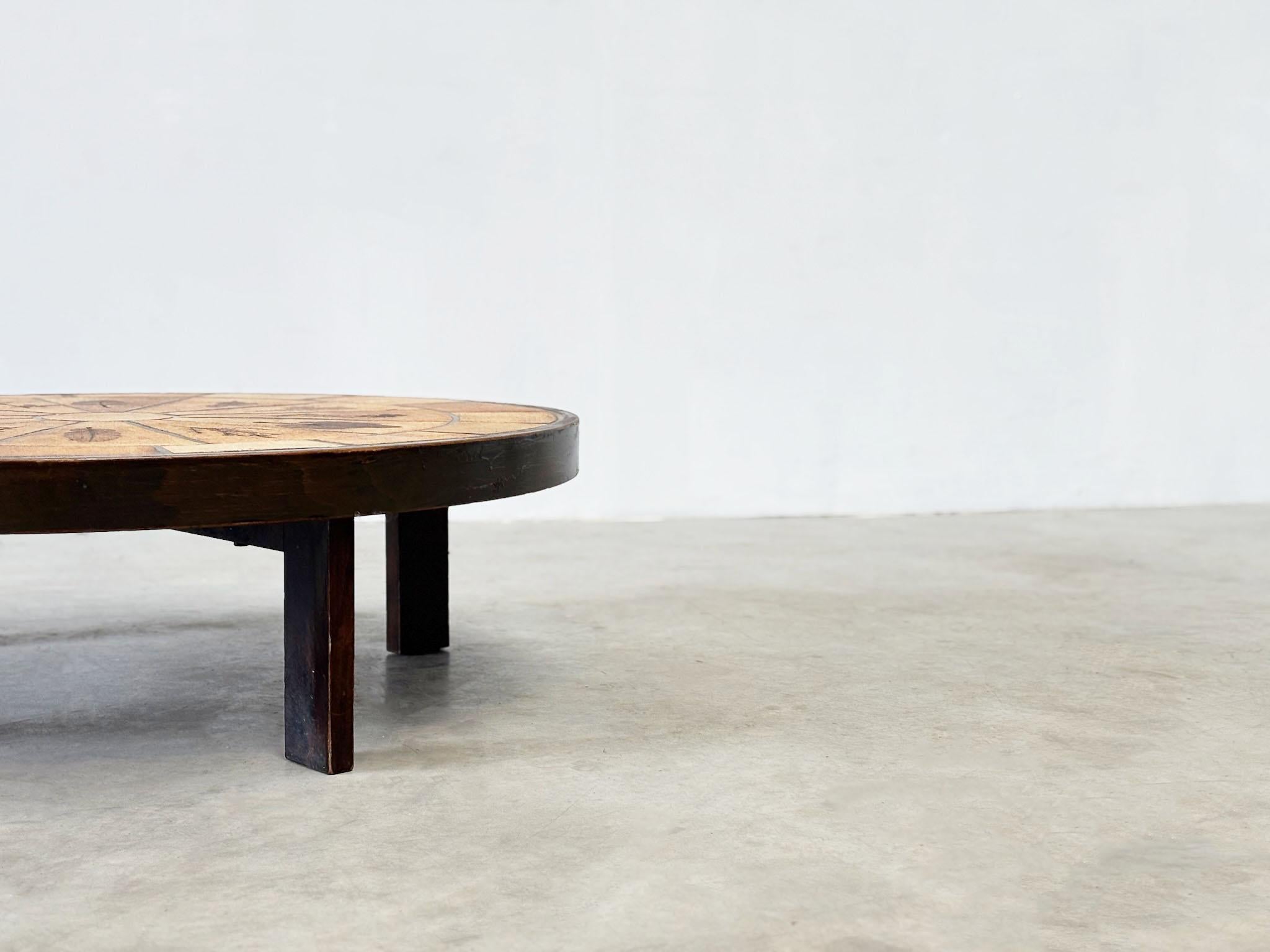 Fin du 20e siècle Table basse ovale Roger Capron en vente