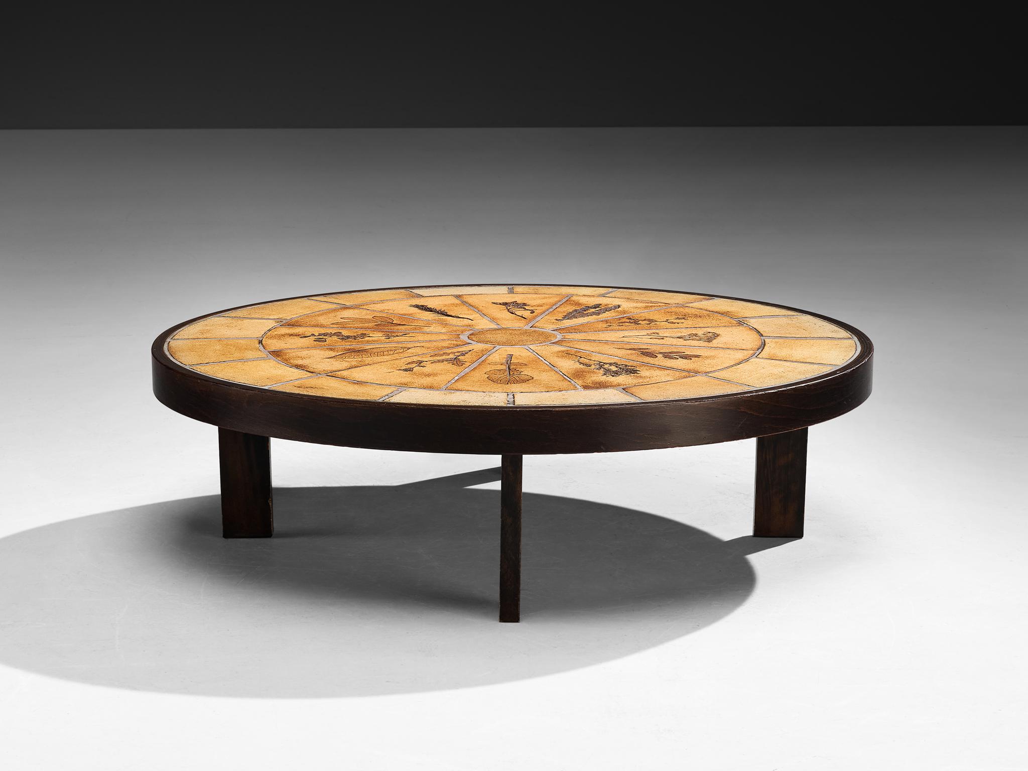 French Roger Capron Oval Coffee Table with Fauna Imprints in Ceramic and Wood For Sale