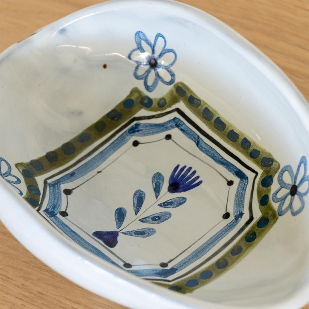 Roger Capron Painted Ceramic Dish with Flower Motif For Sale 5