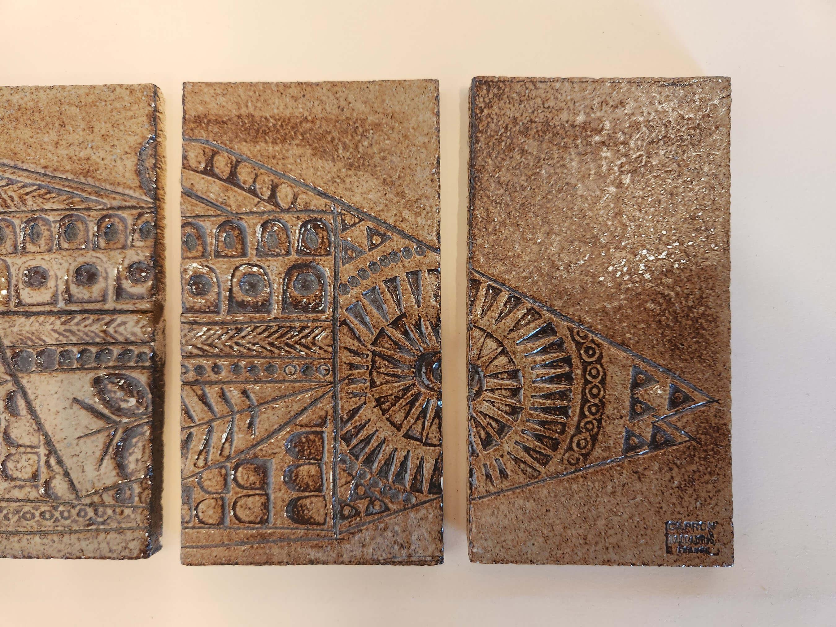 Roger Capron Panel with 5 Ceramic Tiles - FISH 3 In Excellent Condition For Sale In Stratford, CT