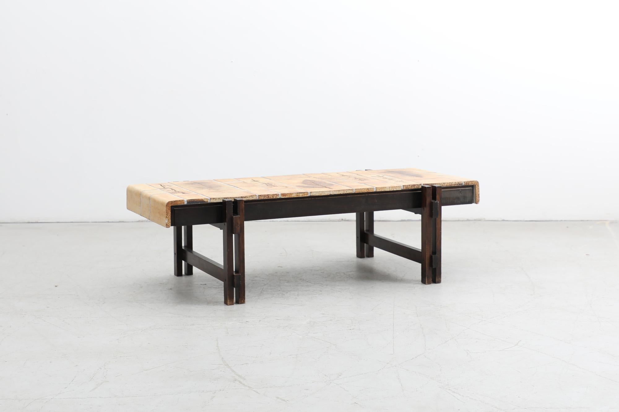 Mid-Century Modern Roger Capron Table basse rectangulaire 'Garrigue' avec carreaux de céramique à feuilles pressées en vente