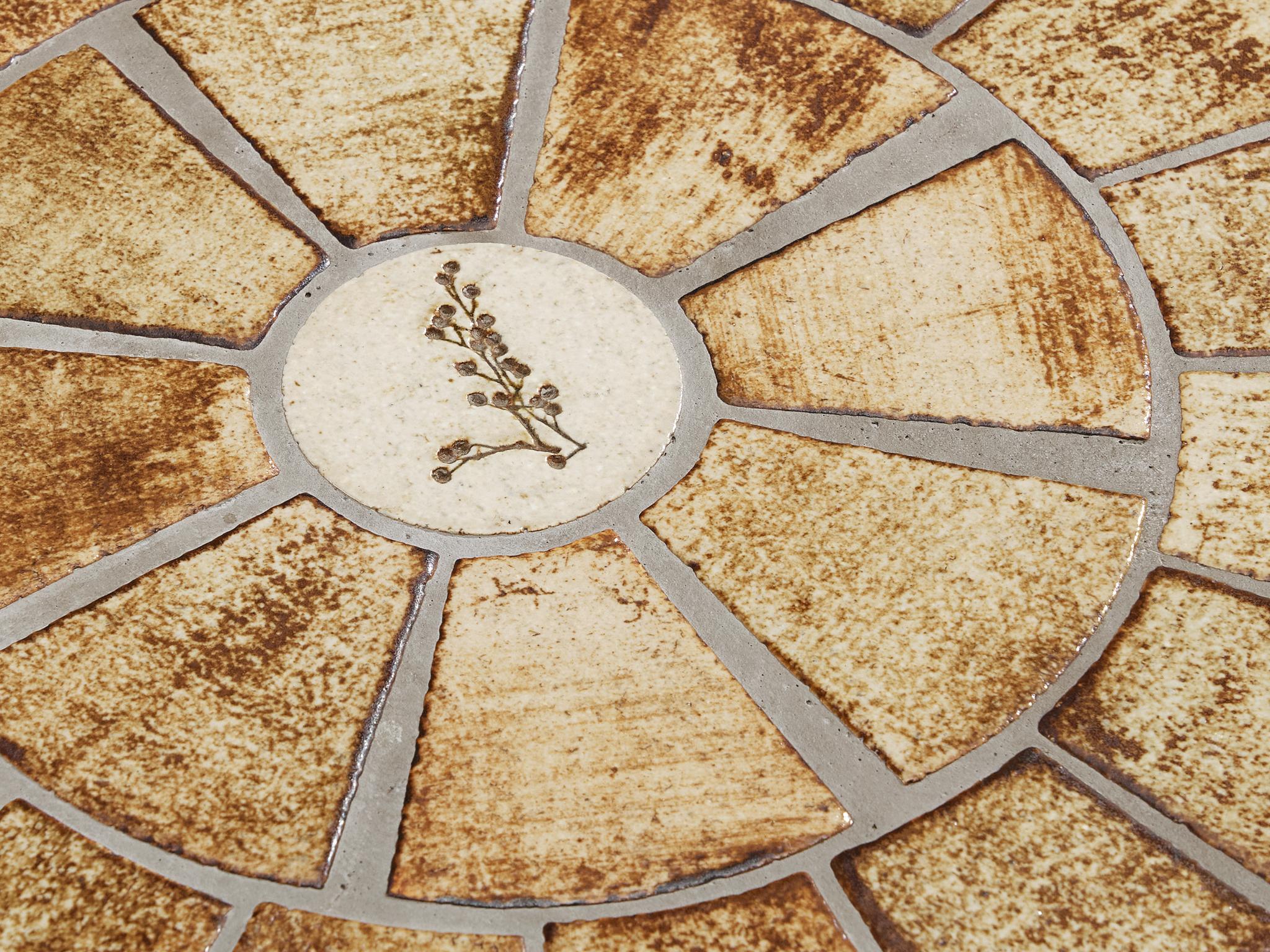Ceramica Roger Capron Round Coffee Table with Fauna Imprints in Ceramic and Wood in vendita