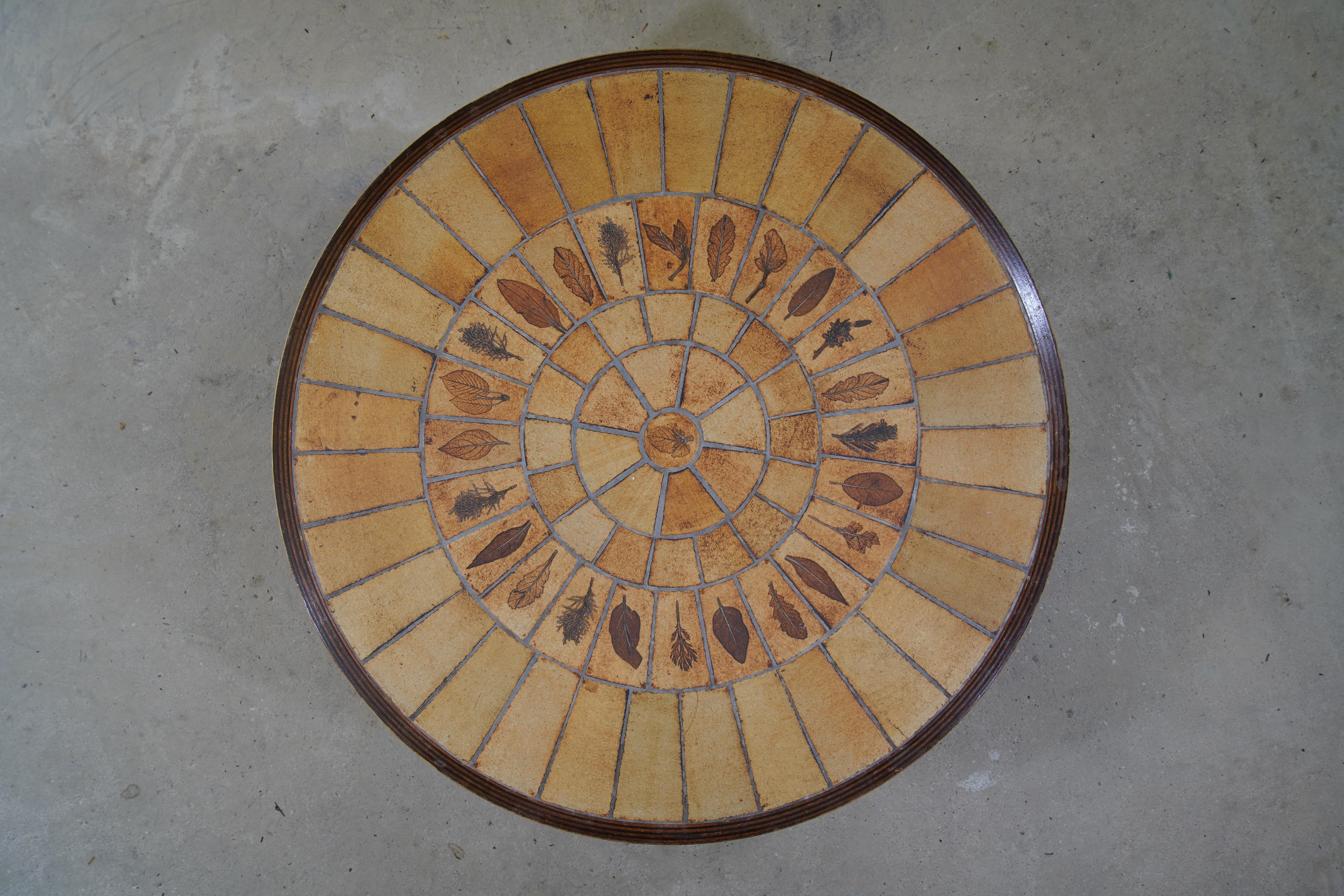 Mid-Century Modern Roger Capron Round Coffee Table with Garrigue Tiles, France 1960s For Sale