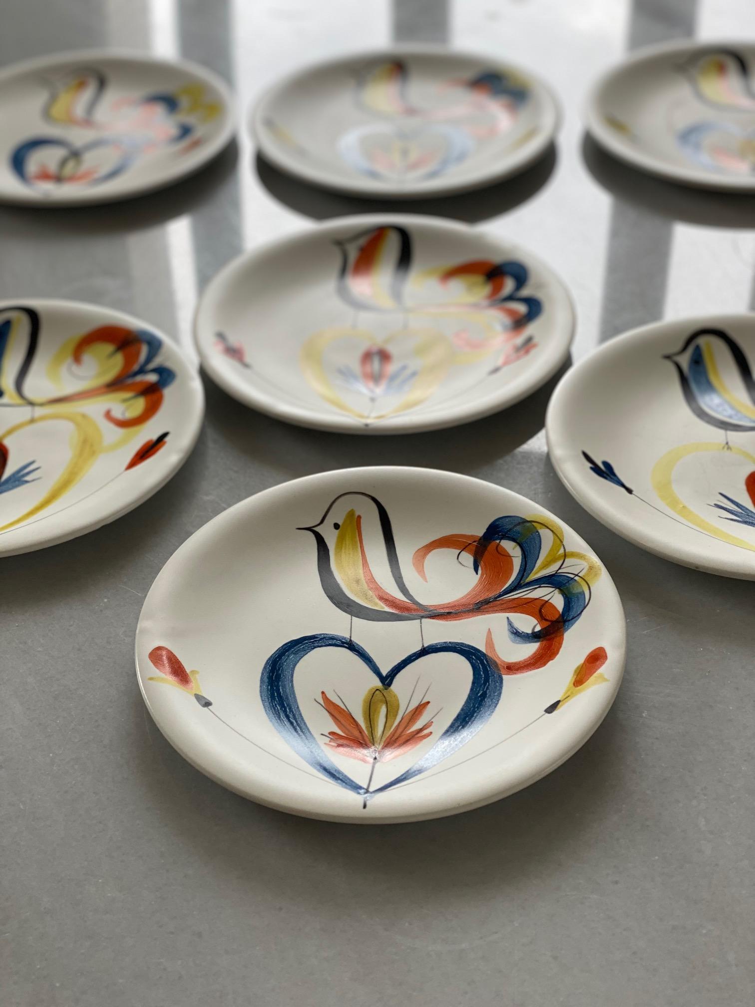 Mid-20th Century Roger Capron Set of 7 Ceramic Plates with Stylized Birds, Vallauris, 1950s For Sale