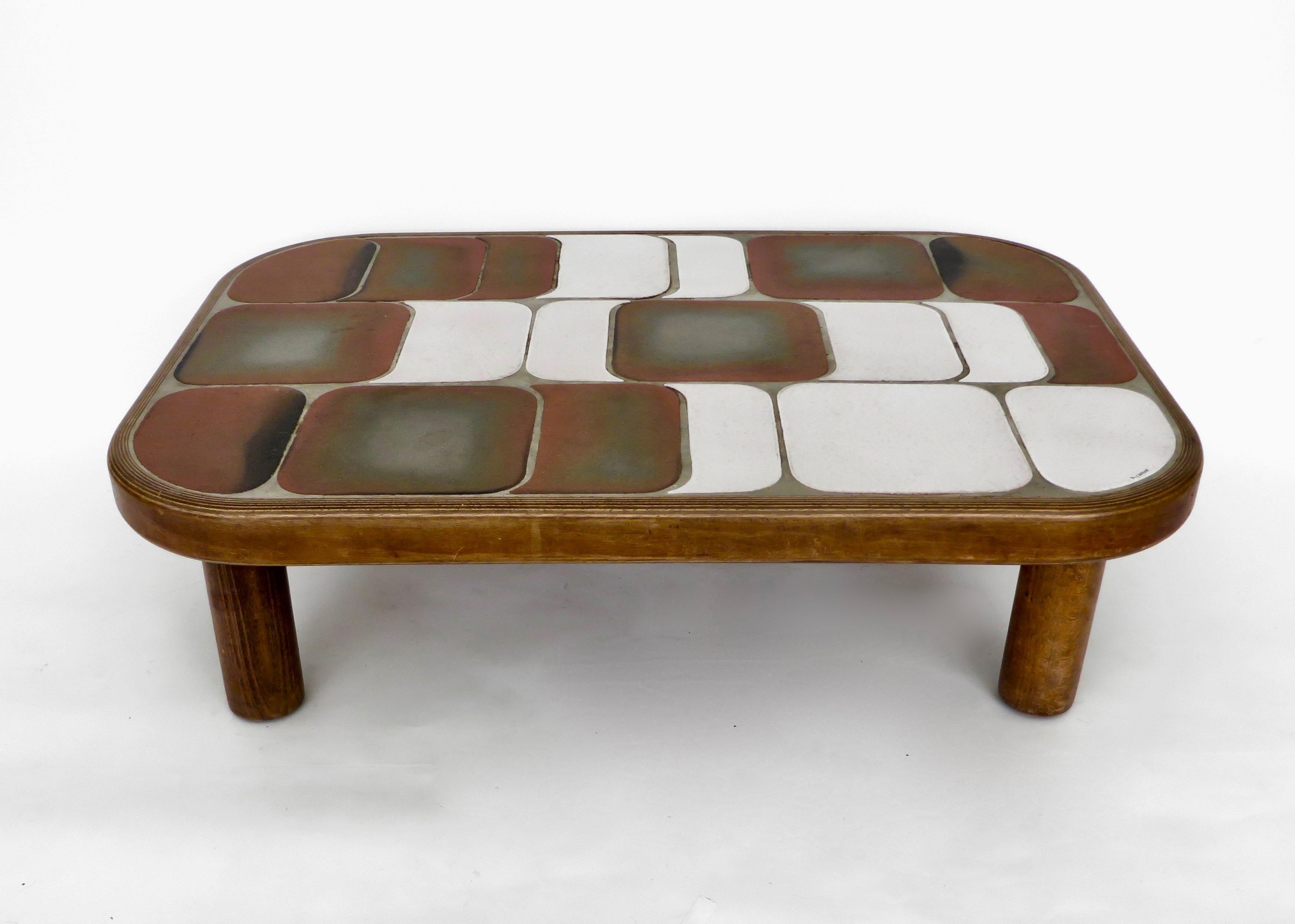 Mid-Century Modern Roger Capron Sho-Gun Table basse en céramique française Vallauris