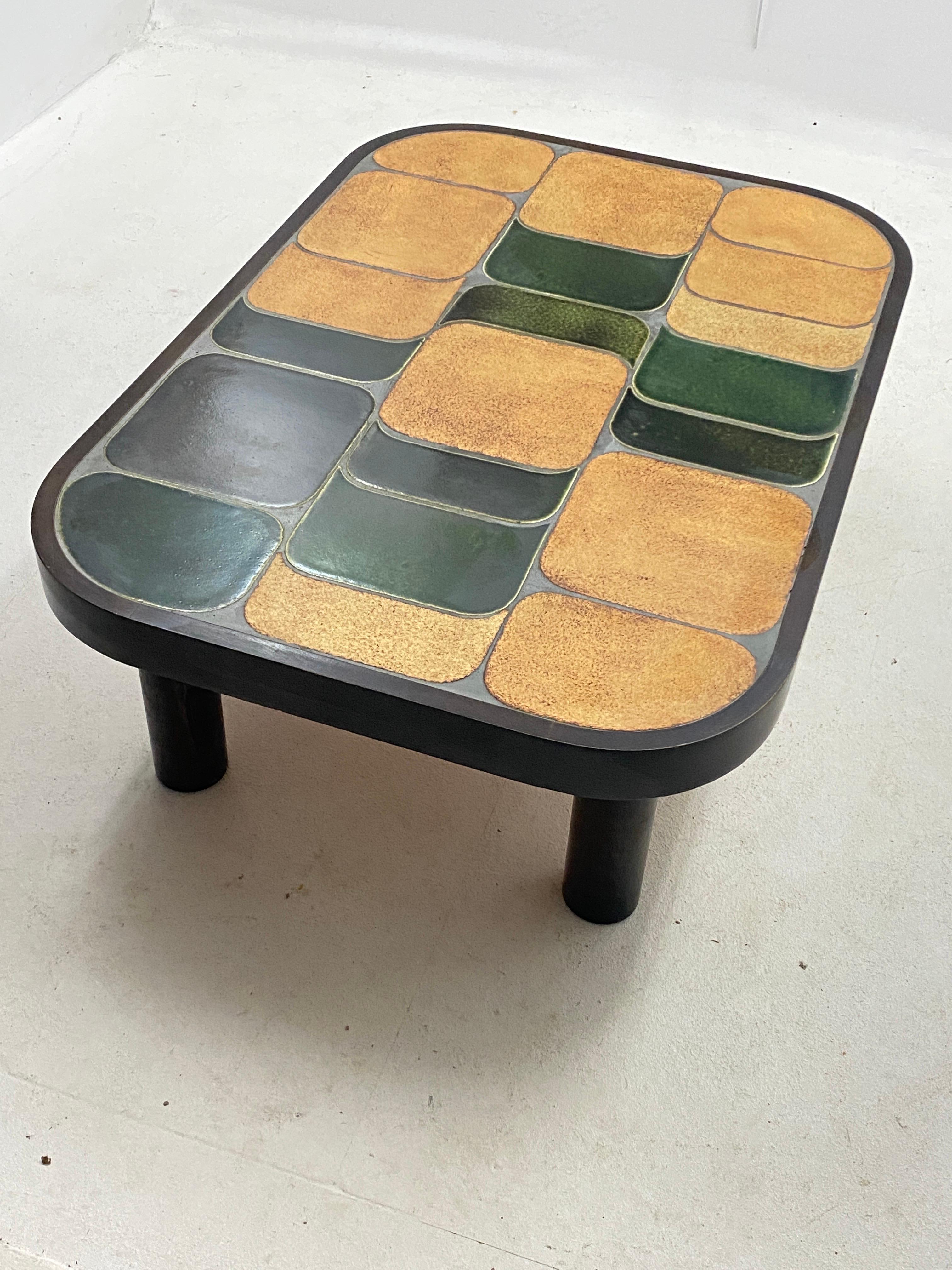 Roger Capron ‘Shogun’ Coffee Table in Ceramic France 1970 Brown and Green Color 12