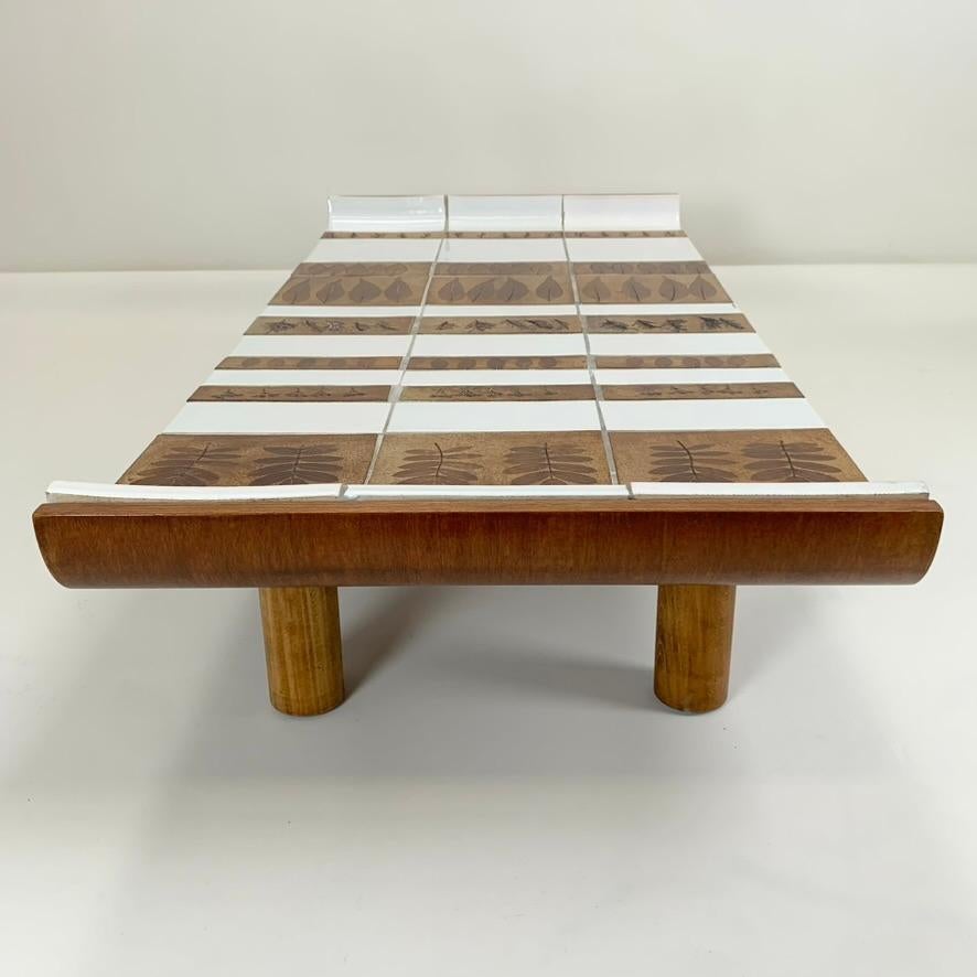 Tavolino in ceramica firmato Roger Capron, arredamento Moribana,  1974 circa, Francia. in vendita 3
