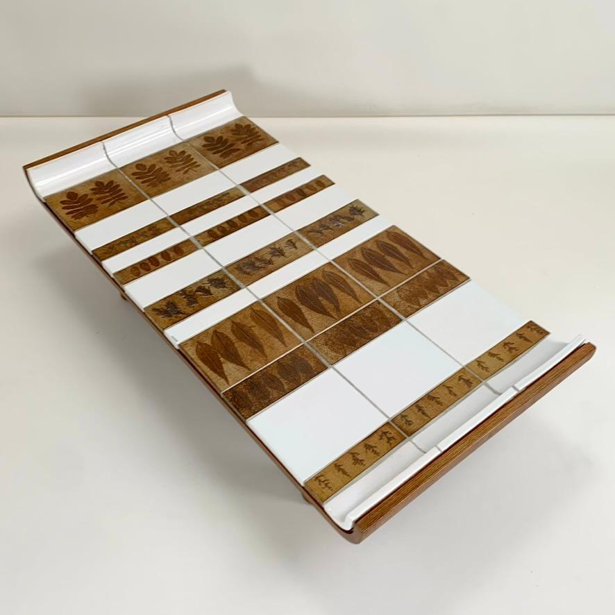 Tavolino in ceramica firmato Roger Capron, arredamento Moribana,  1974 circa, Francia. in vendita 11