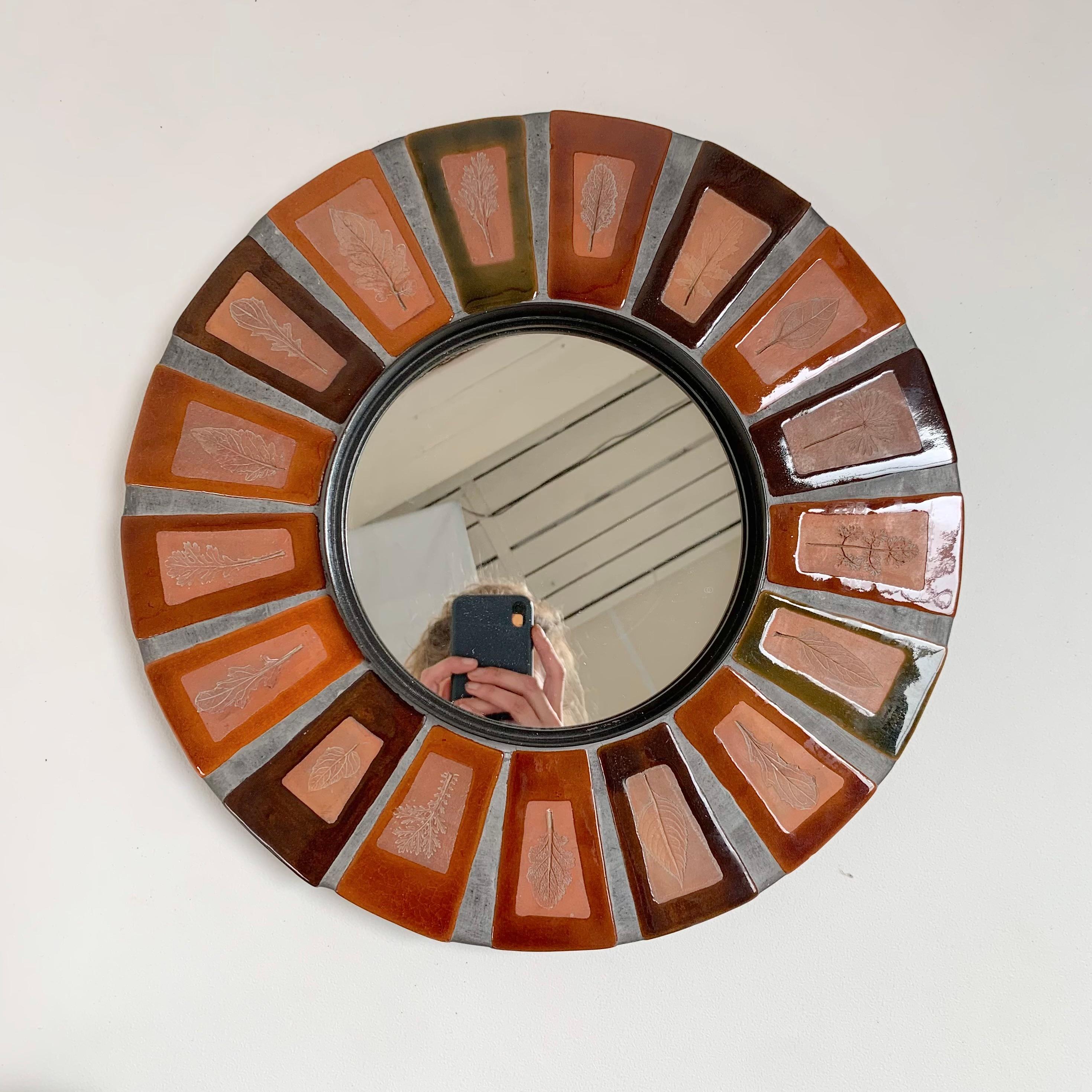 Roger Capron Signed Ceramic Round Mirror, circa 1970, Vallauris, France. For Sale 8
