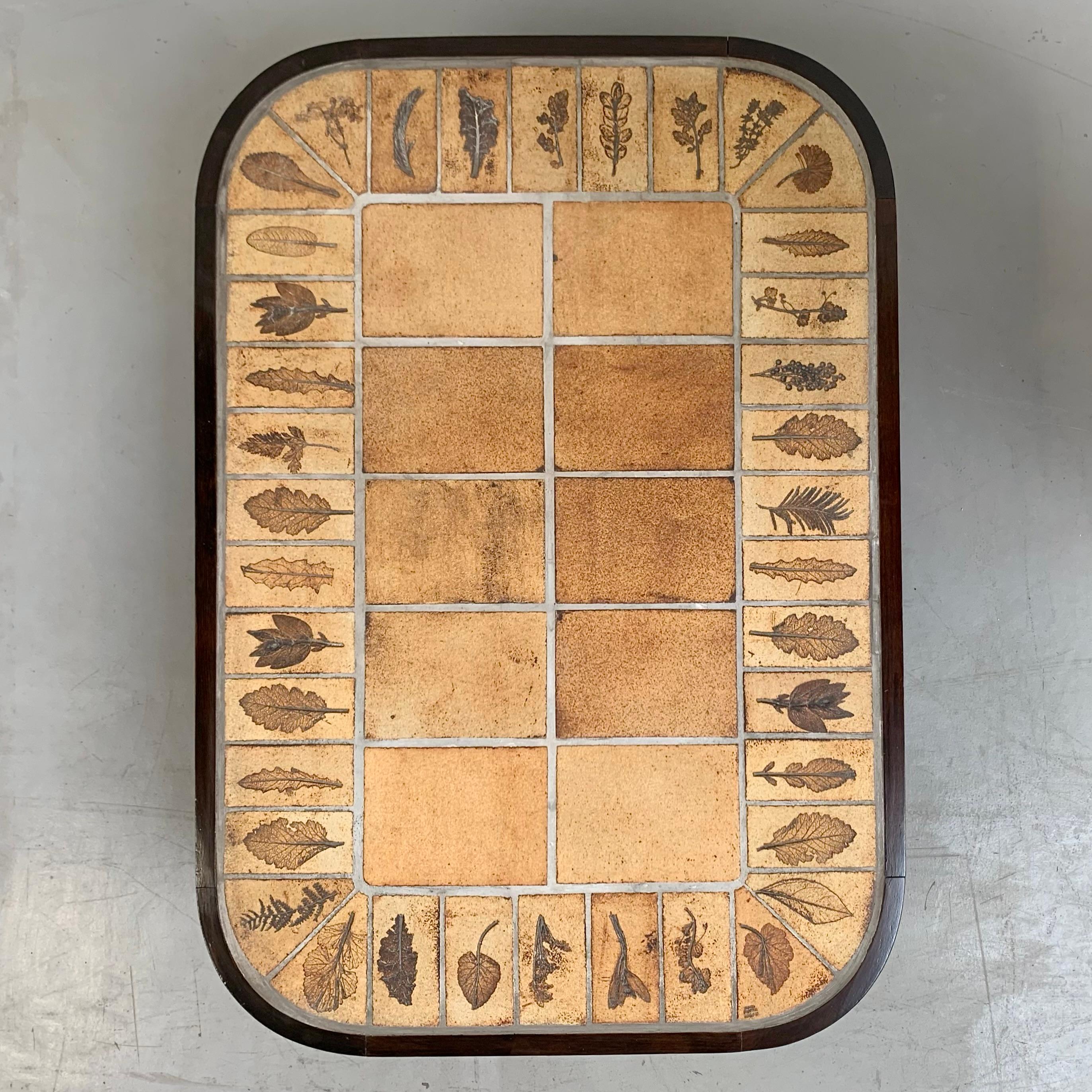 Roger Capron Signed Herbier Ceramic Coffee Table, circa 1965, France. For Sale 3