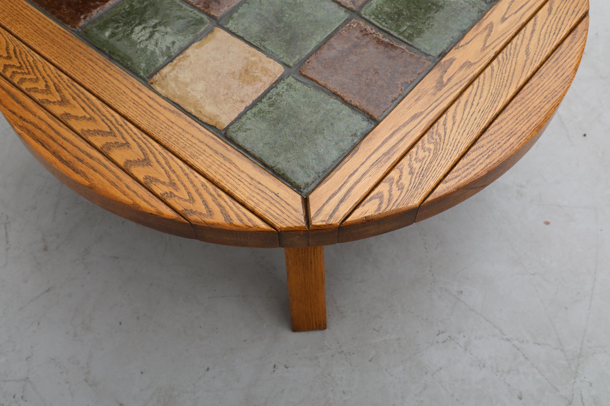 Roger Capron Style Round Coffee Table with Tile Top 3