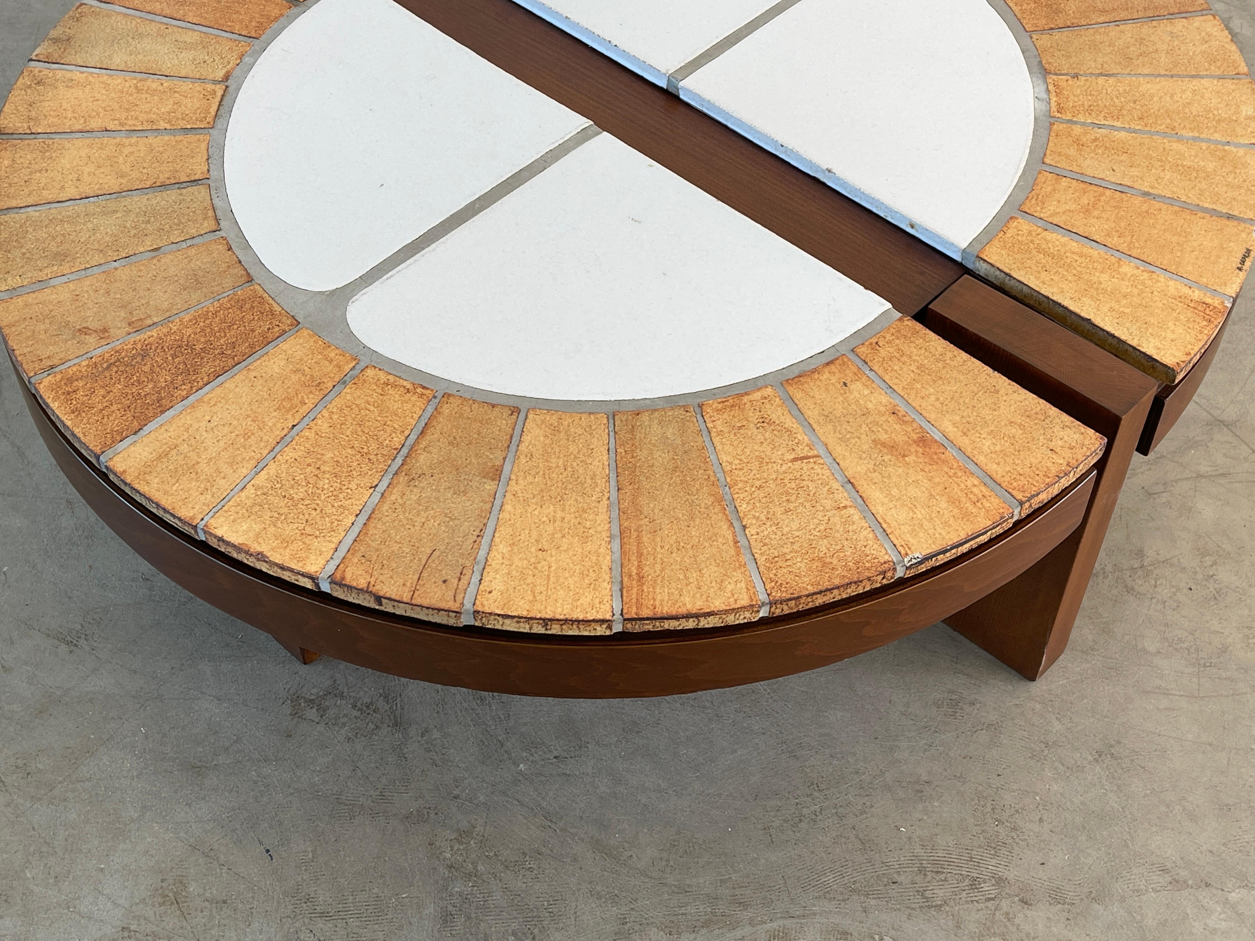 Milieu du XXe siècle Table Roger Capron