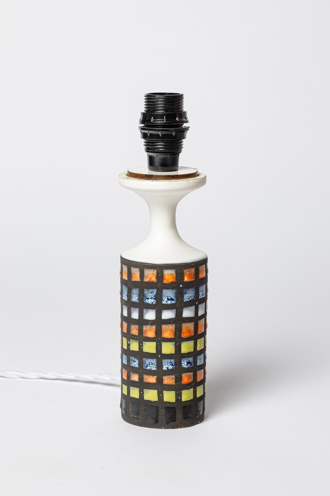 Roger Capron Vallauris 20th century design ceramic table lamp signed 1970 In Excellent Condition For Sale In Neuilly-en- sancerre, FR