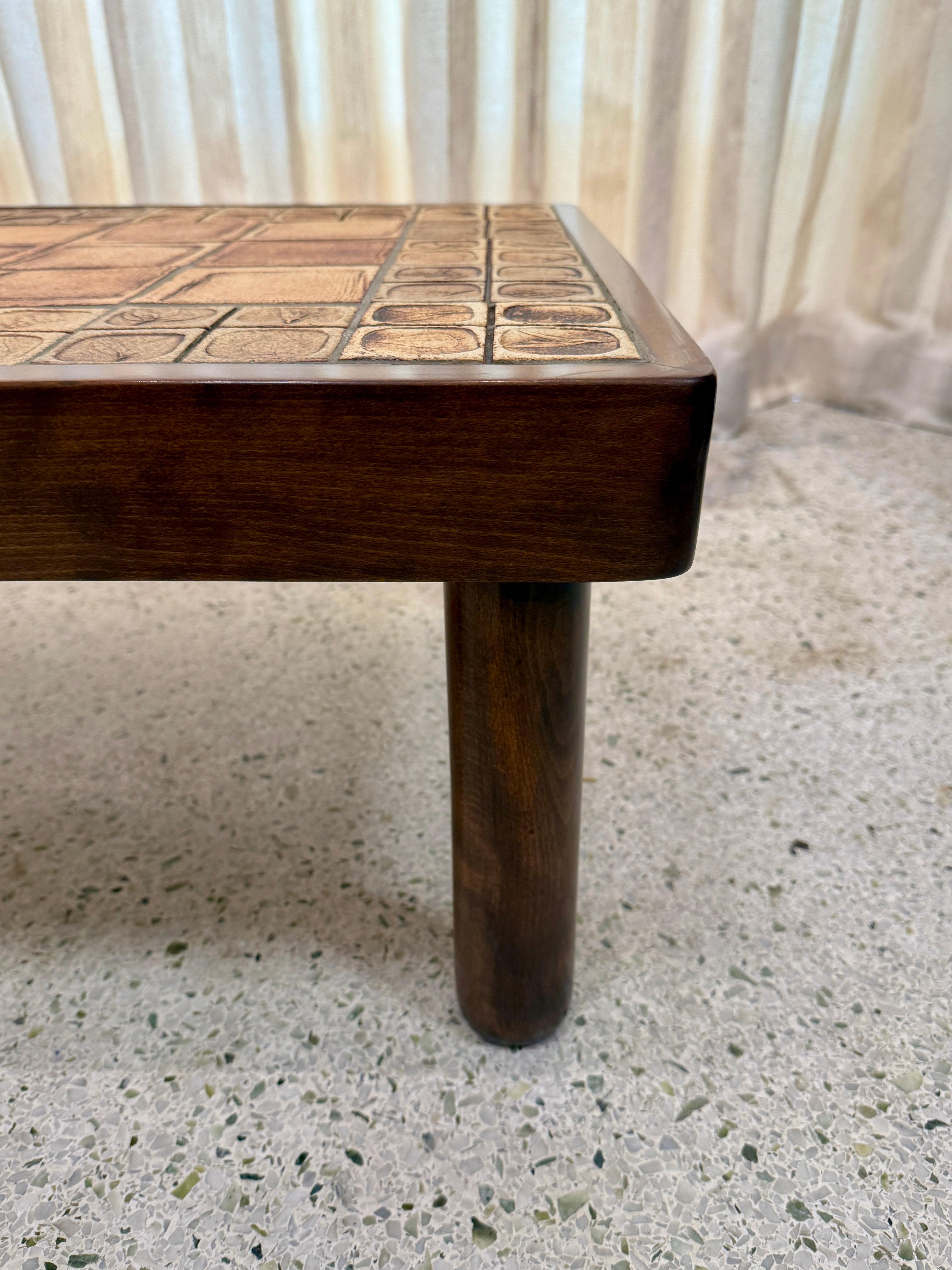Roger Capron Vintage French Ceramic Tile w/ Leaf Motif Coffee Table In Good Condition In North Miami, FL