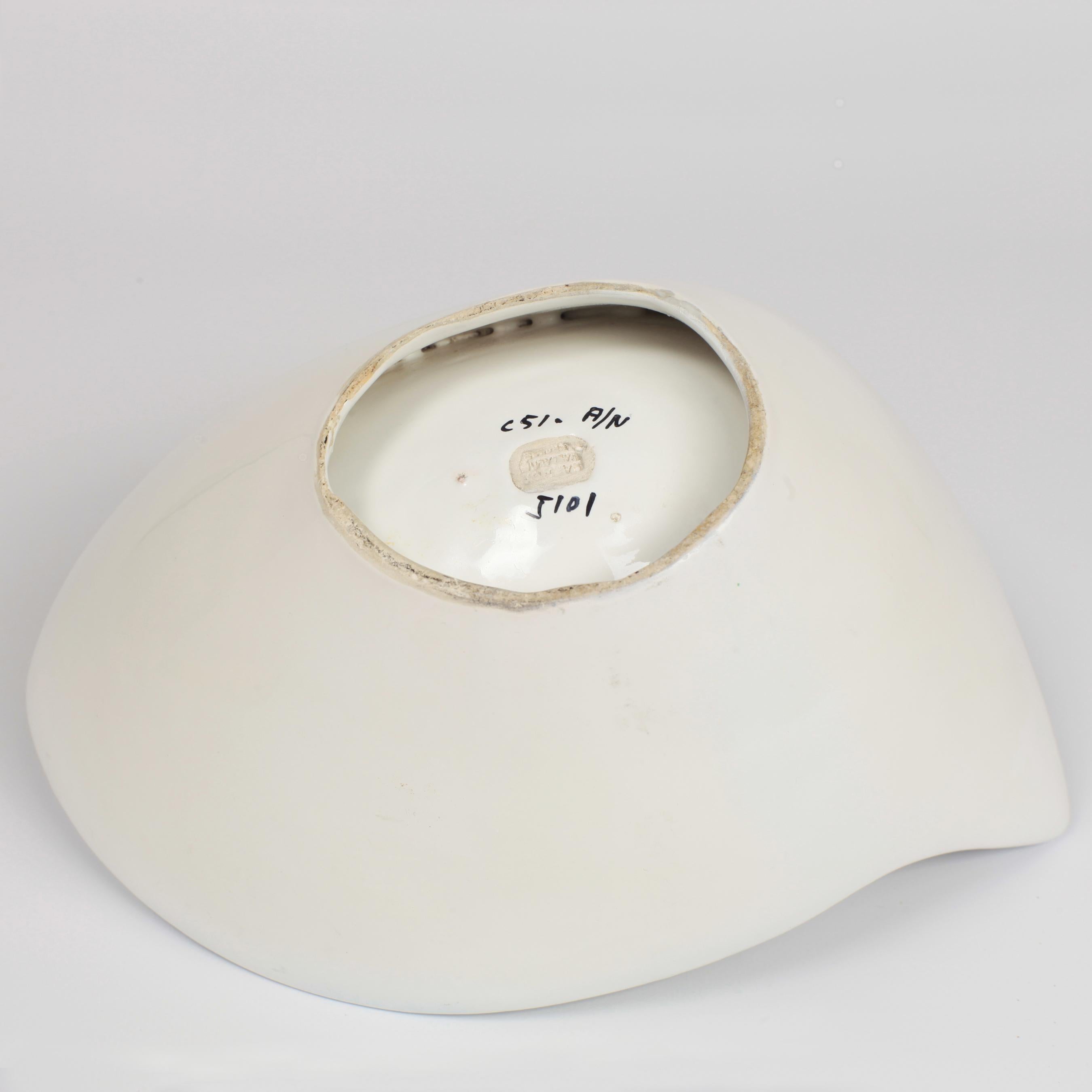 Roger Capron White Ceramic Bowl Vallauris France, 1960 4