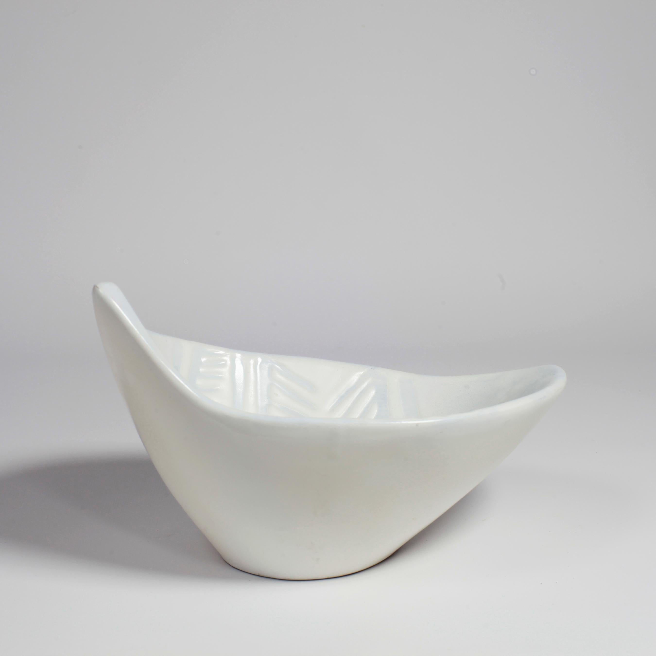 French Roger Capron White Ceramic Bowl Vallauris France, 1960