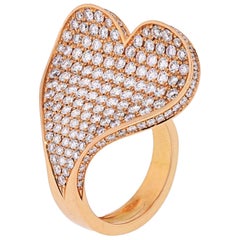 Anello Roger Dubuis in oro rosa 18 carati con cuore curvo da 4,21 carati