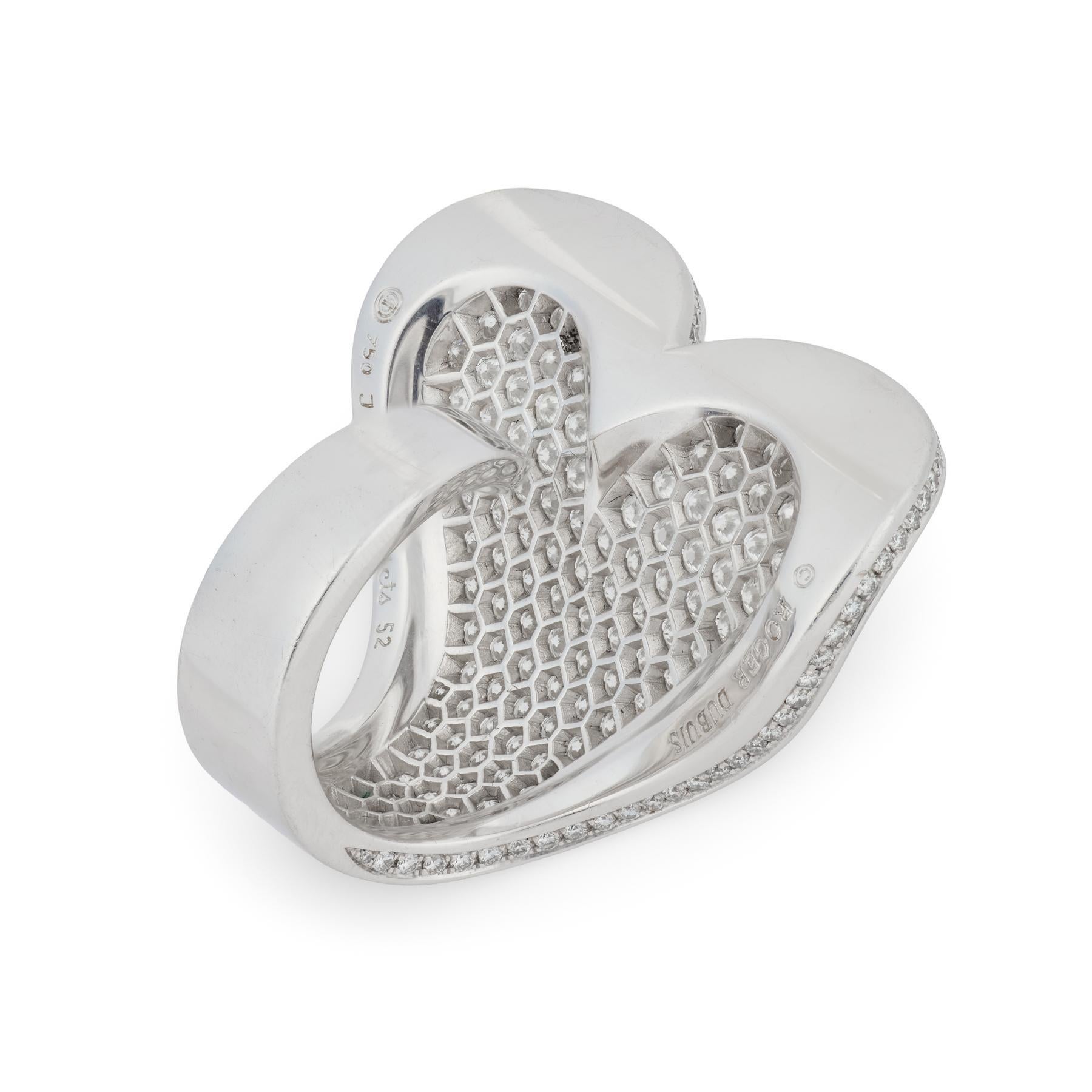 Roger Dubuis 7,50 Karat Diamantring aus 18k Weißgold in Herzform Damen im Angebot