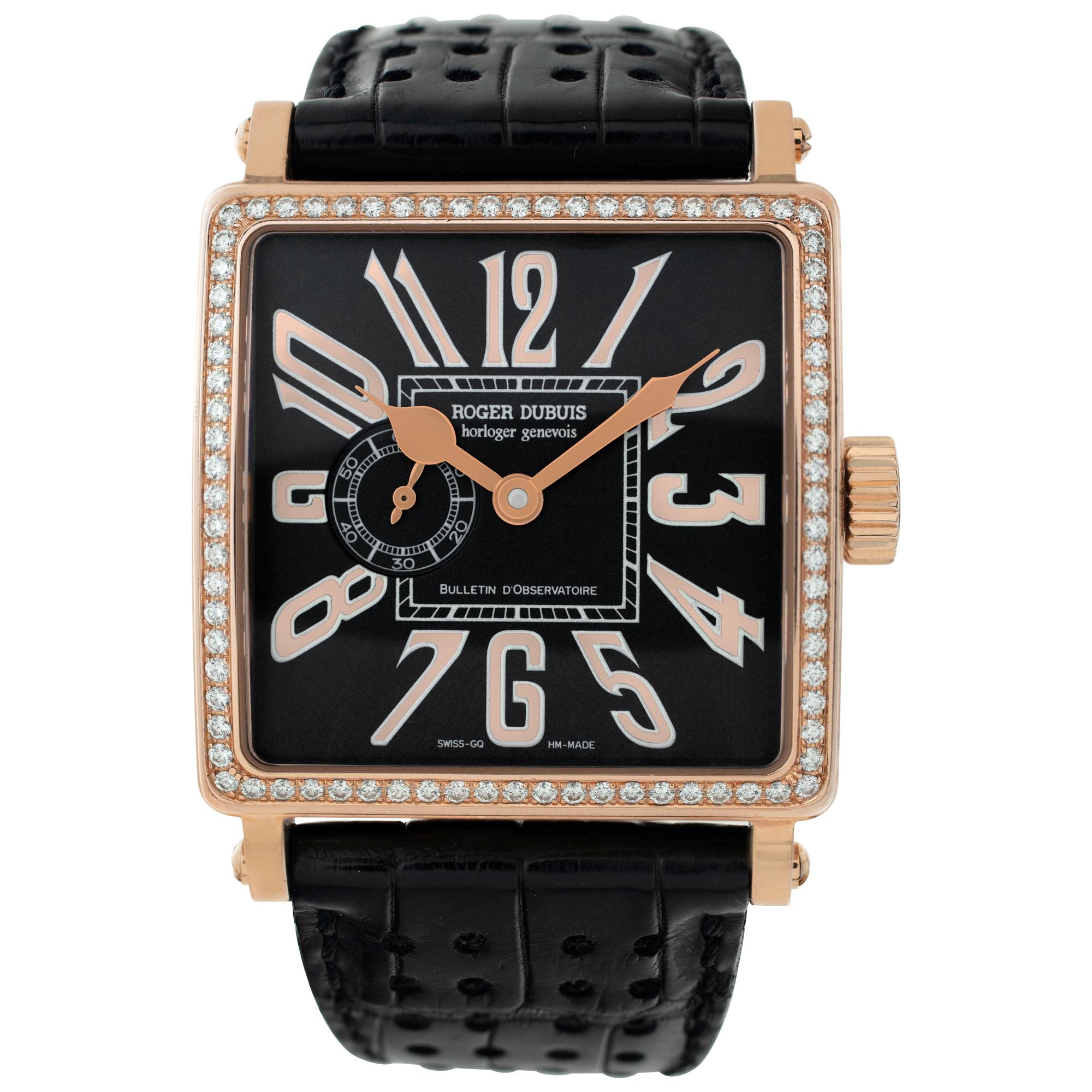 Roger Dubuis Golden Square 18k rose gold Manual Wristwatch Ref G34 98 5-SD For Sale