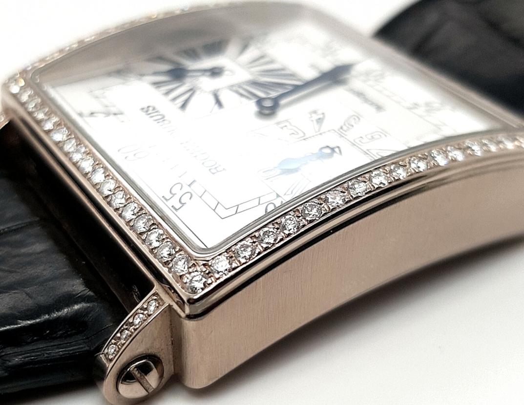 Or 18kt Roger Dubuis White Gold Square Limited Edition 28 Only GMT Jump Hour  en vente 2