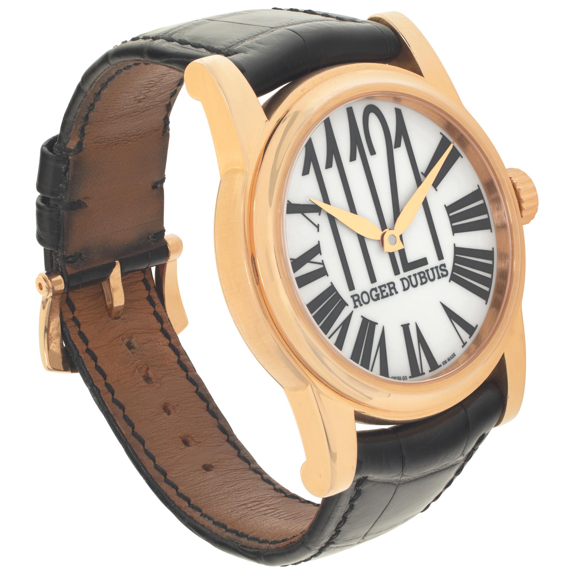 Roger Dubuis Hommage 18k rose gold Automatic Wristwatch Ref HO40 14  G In Excellent Condition For Sale In Surfside, FL