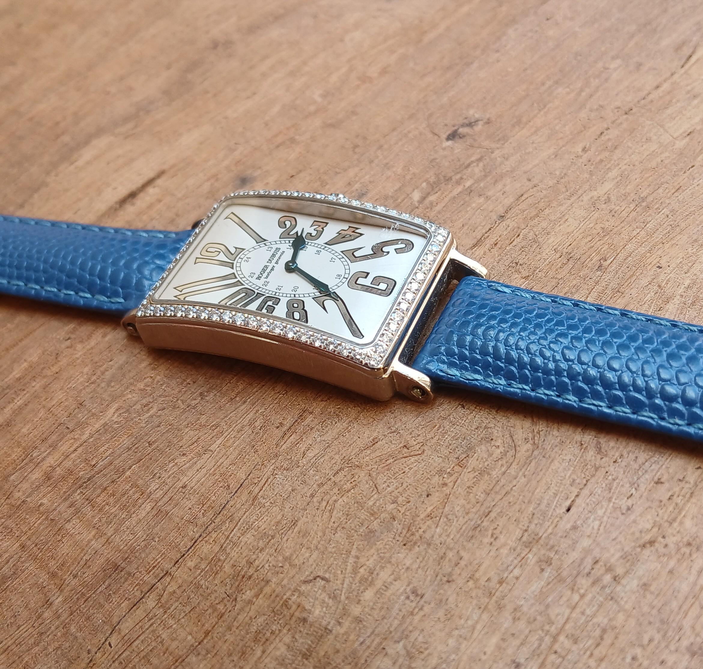 Orologio Roger Dubuis Much More in oro bianco 18k con cassa di diamanti M25 in vendita 9