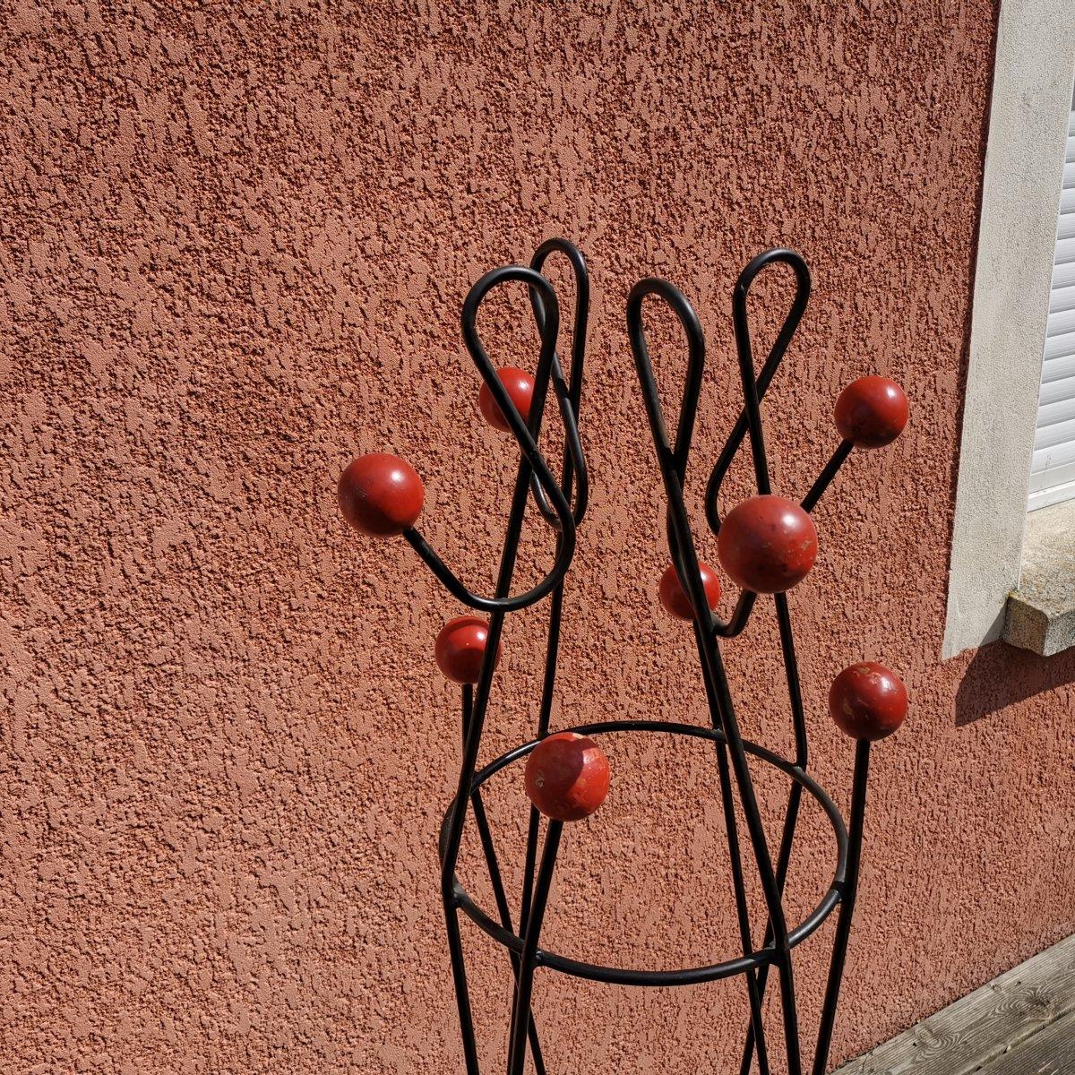 French Roger Feraud, Clef De Sol Iron Hat & Coat Stand in Original Black with Red Balls For Sale