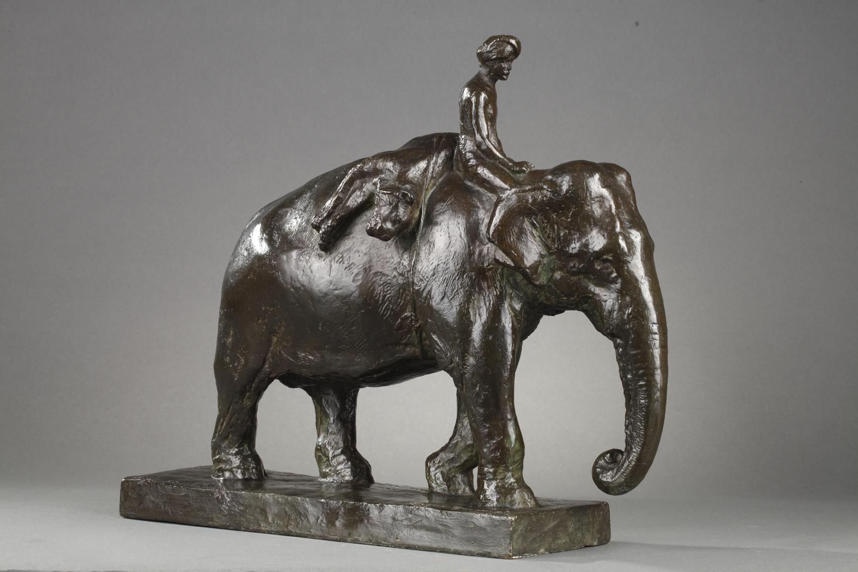 Roger Godchaux Figurative Sculpture – Rückkehr von der Tigersuche
